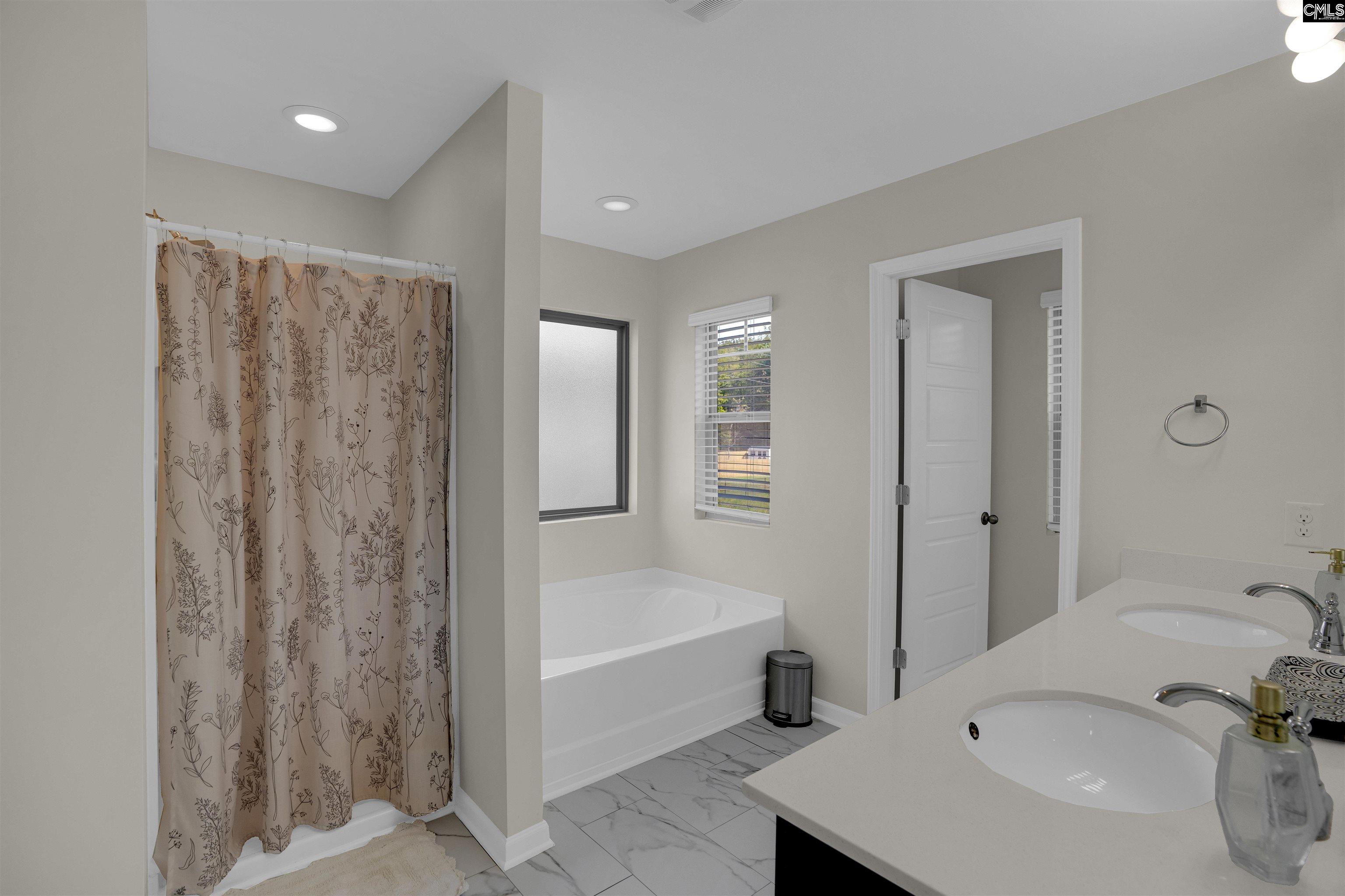 253 Bickley View Court, Chapin — photo 10