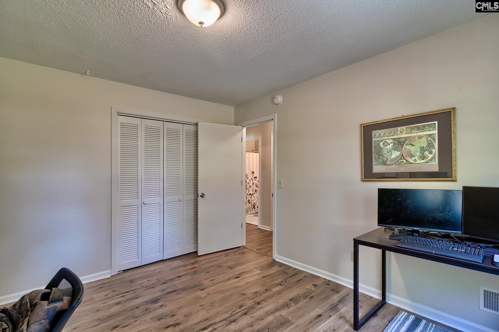 321 Sheridan Drive, Columbia — photo 22