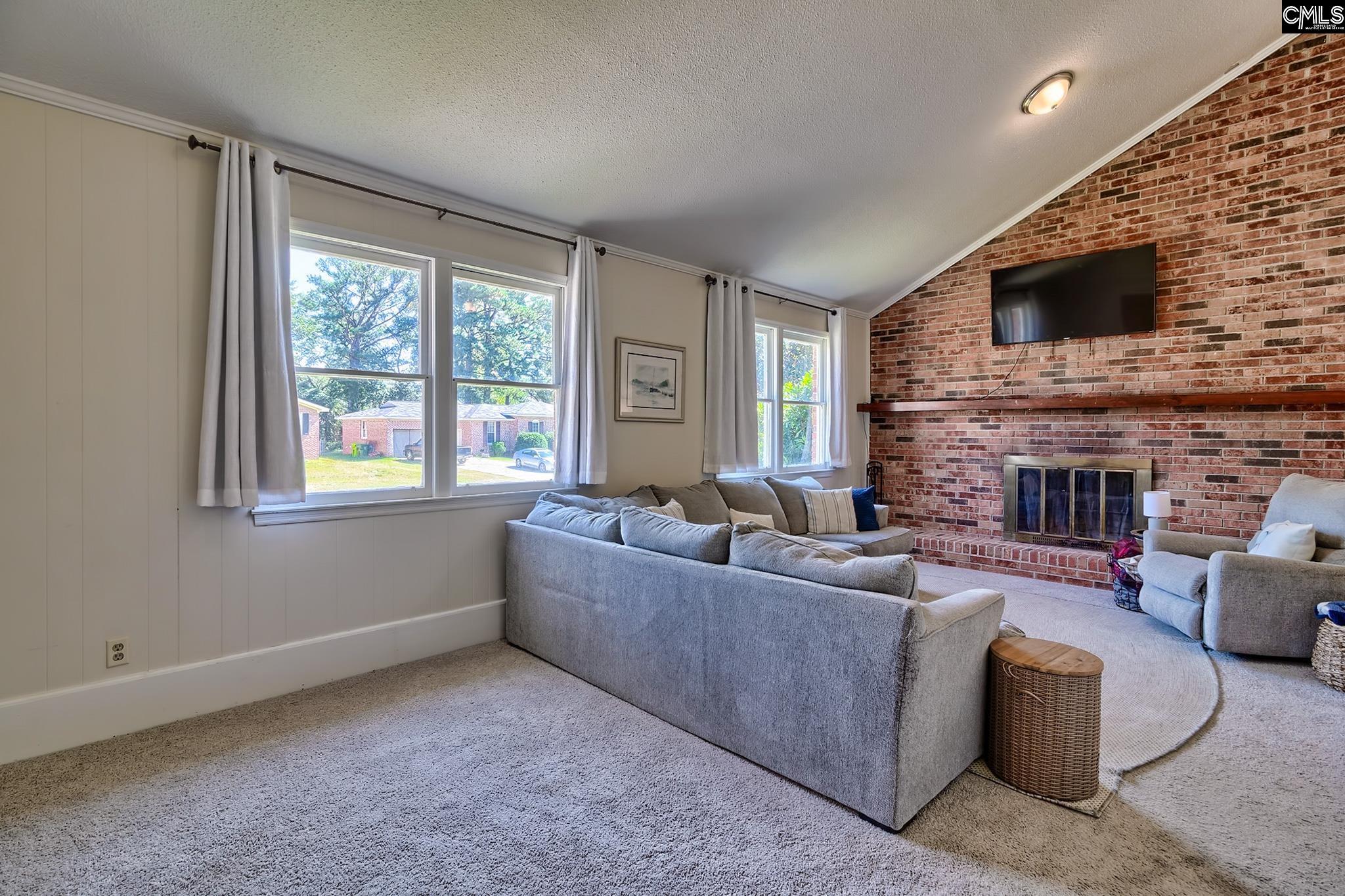 321 Sheridan Drive, Columbia — photo 8