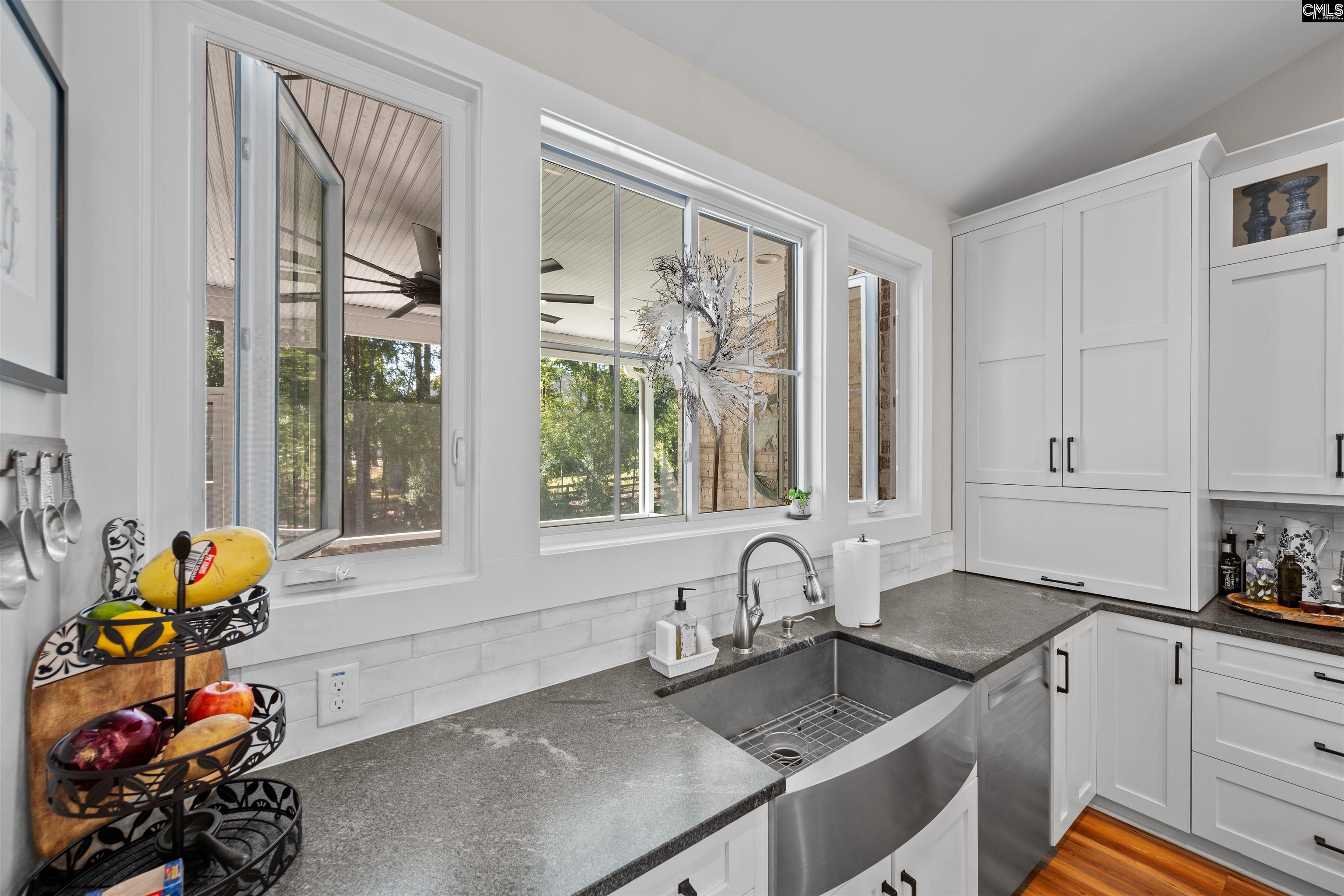 104 Admirals Point, Leesville — photo 16