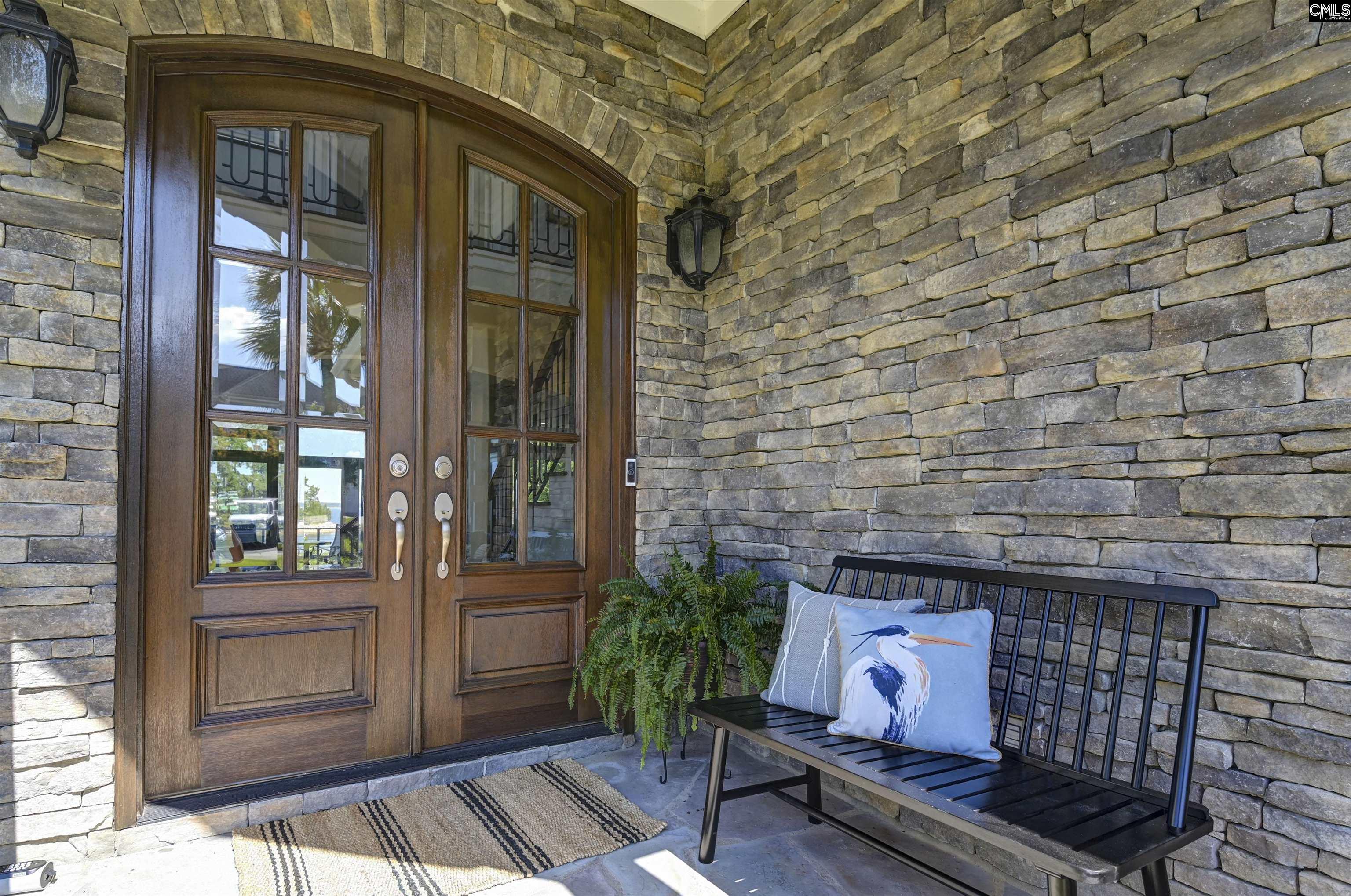 433 Bay Pointe