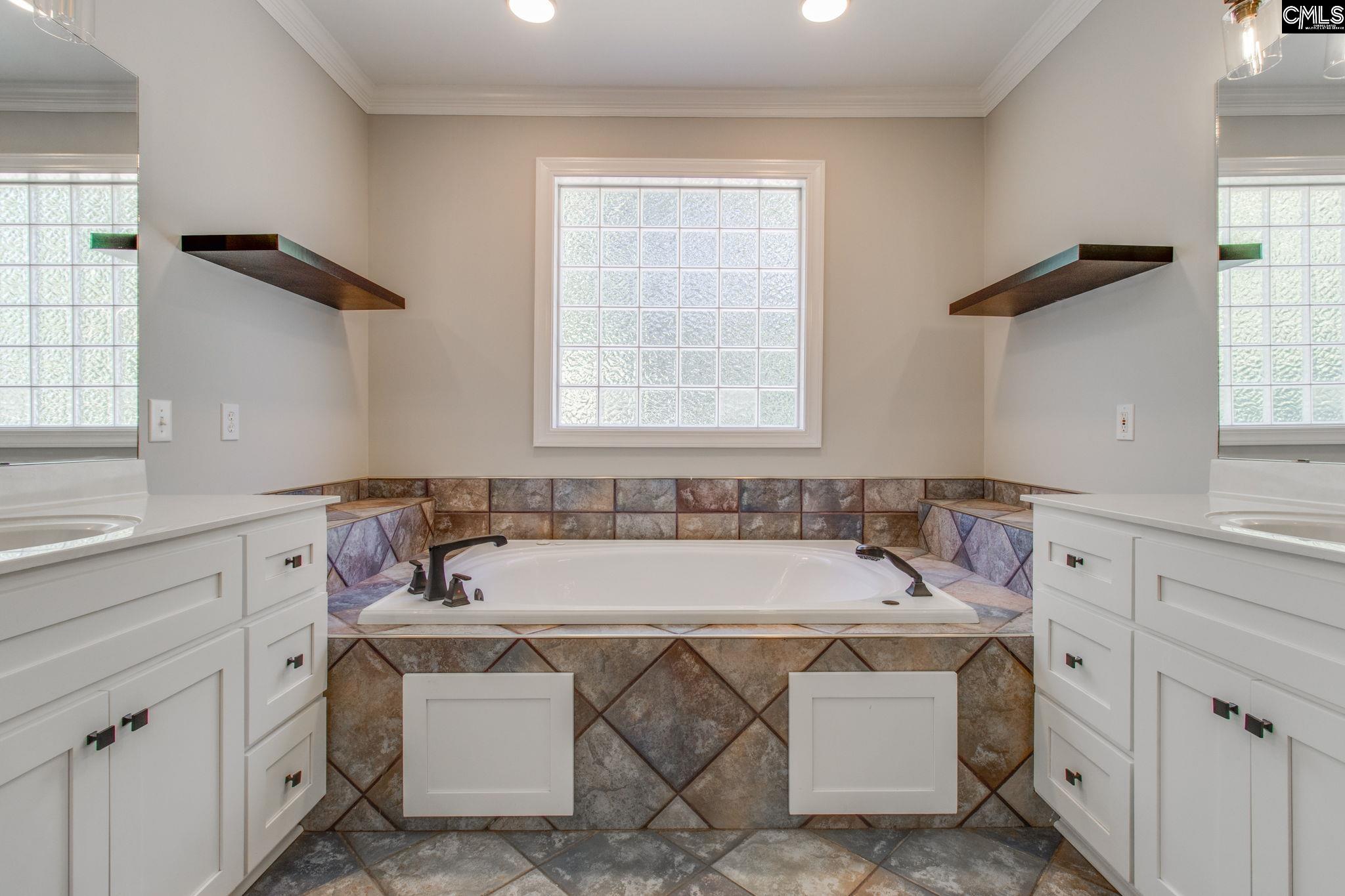 437 Caro Lane, Chapin — photo 22