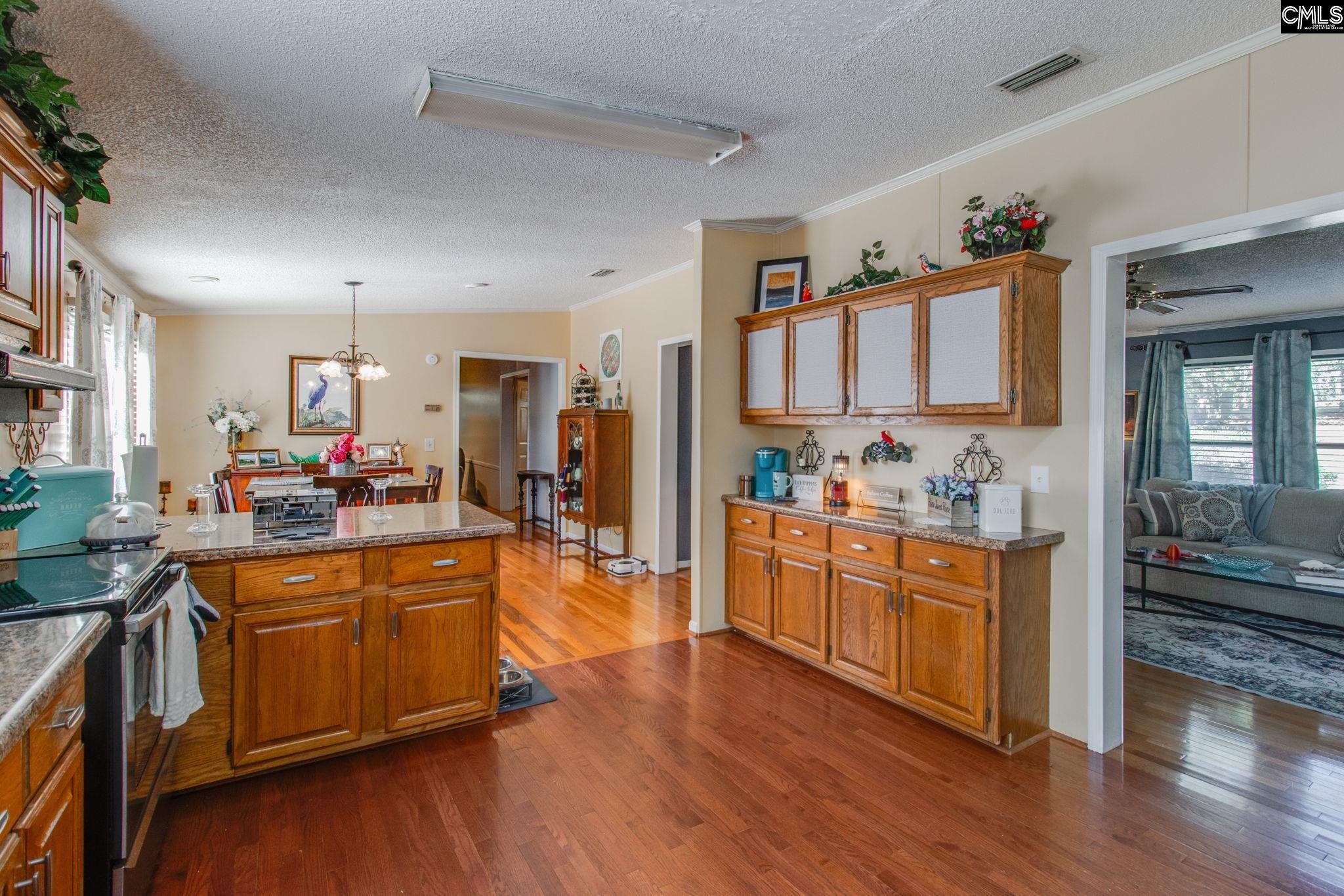 124 Turkey Creek Court, Lexington — photo 11