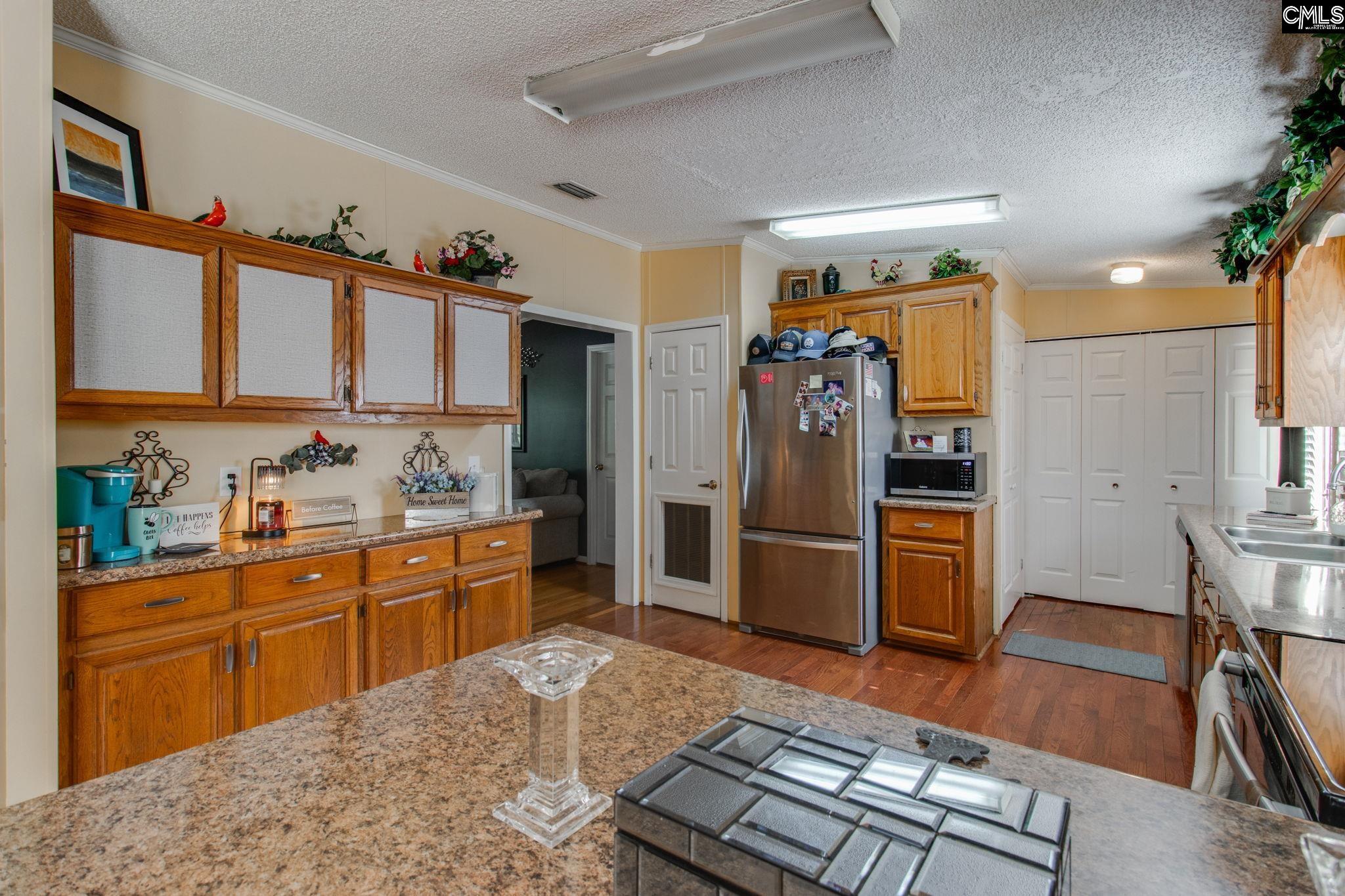 124 Turkey Creek Court, Lexington — photo 10