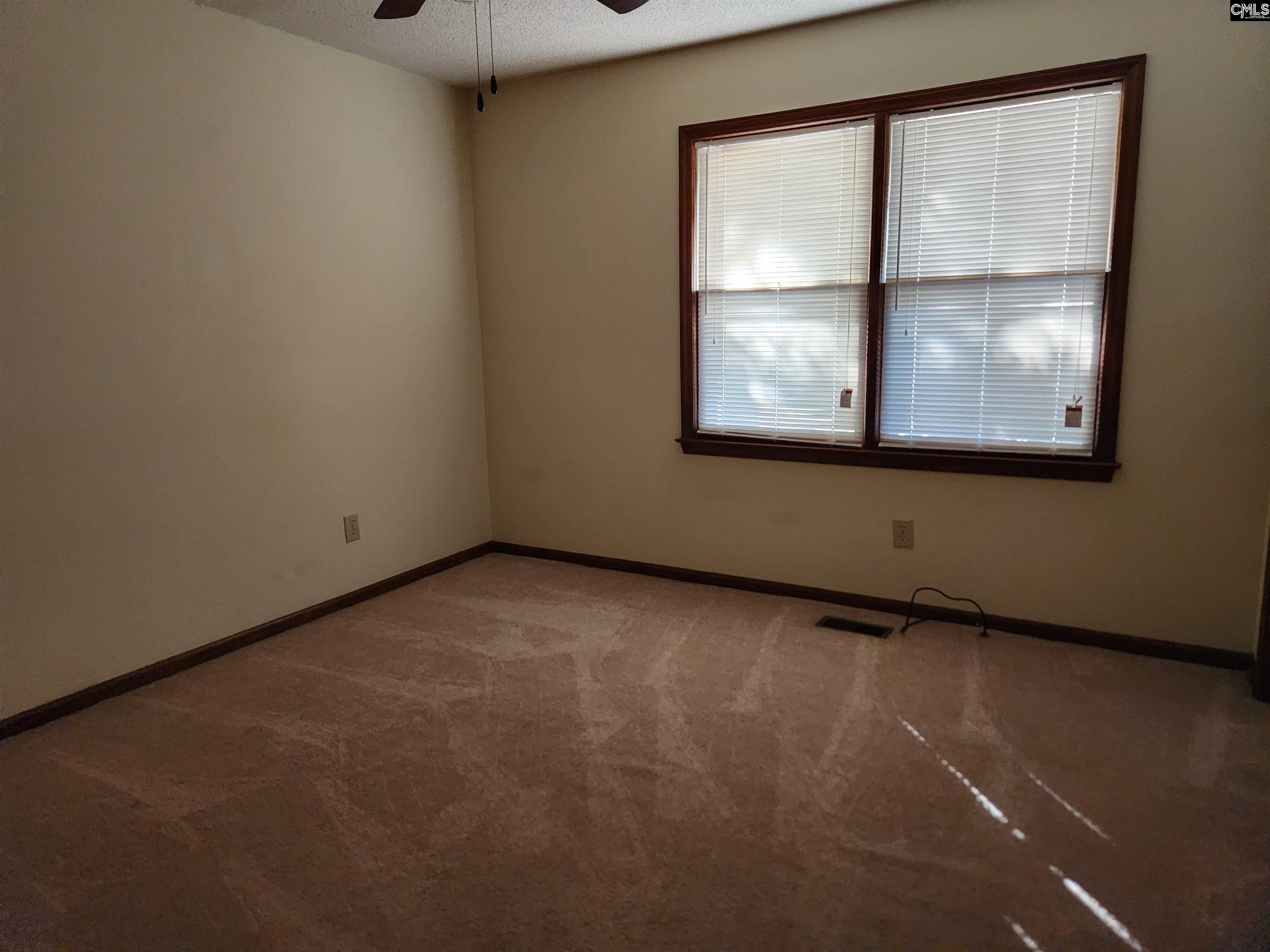 125 Tarparlin Drive, Lexington — photo 8