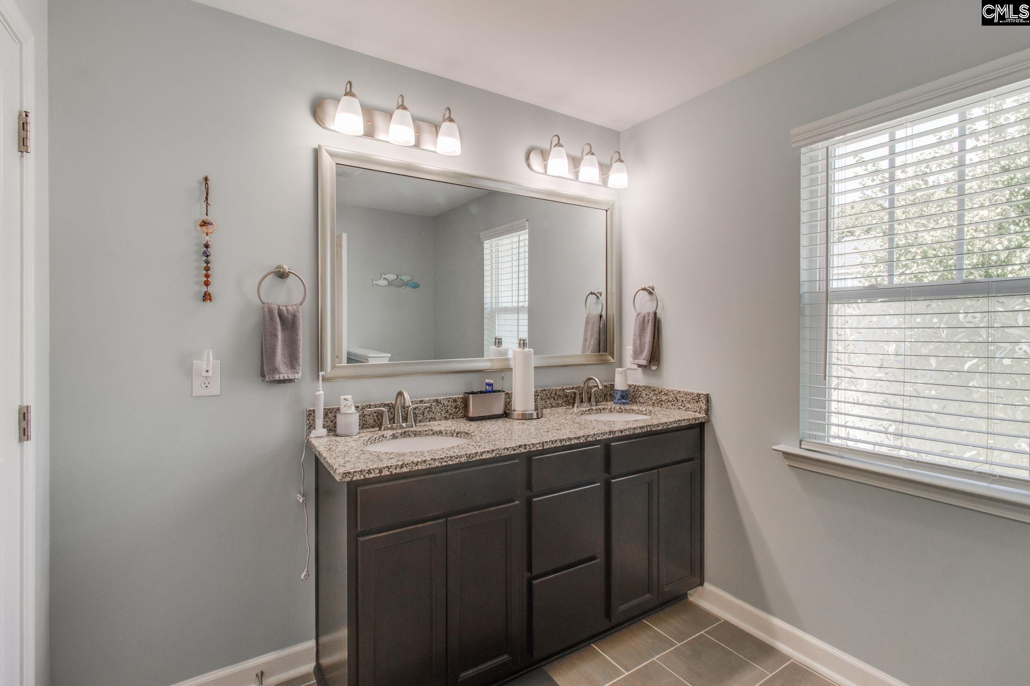 620 Calabria Court, Chapin — photo 21