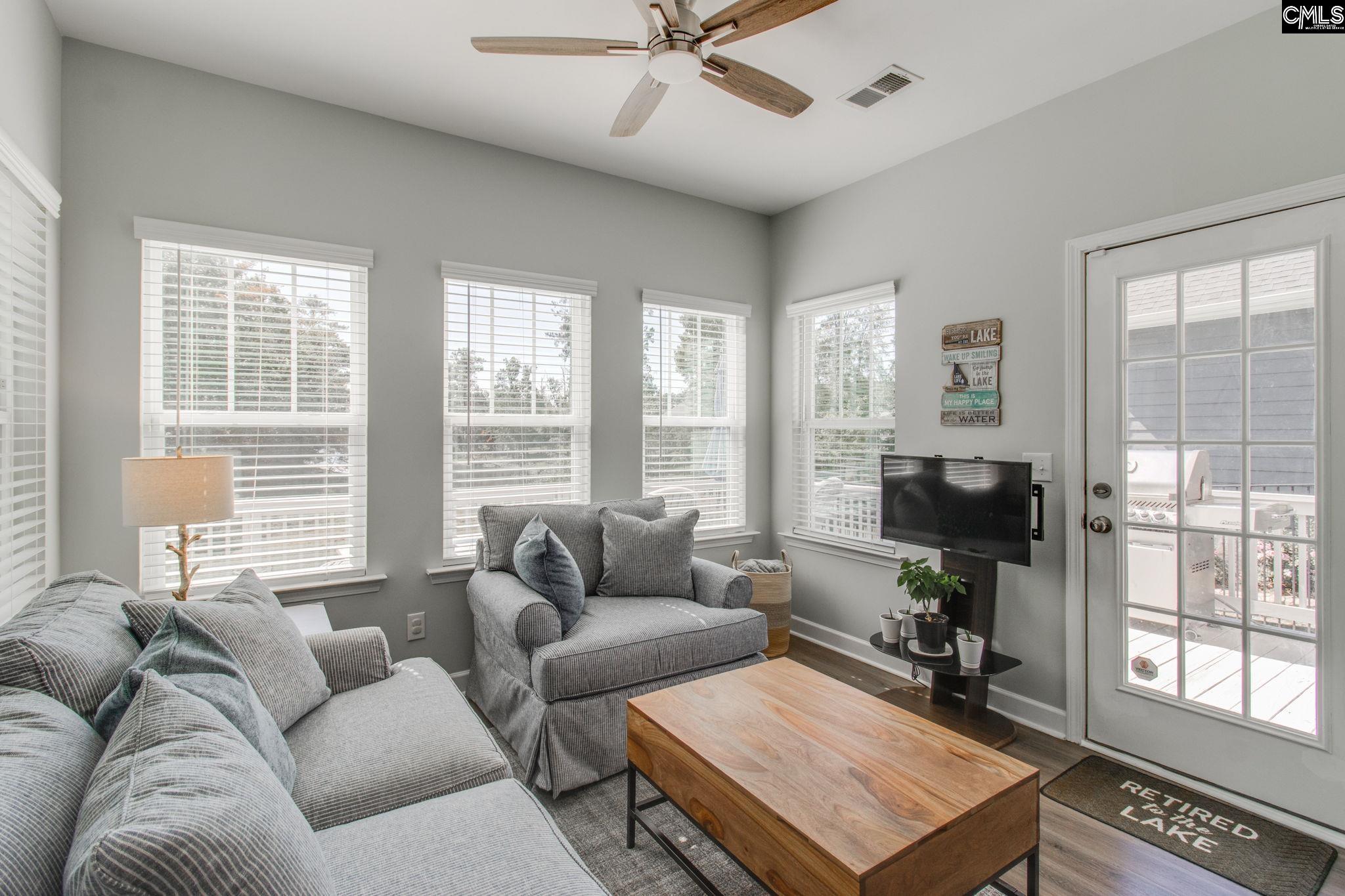 620 Calabria Court, Chapin — photo 9