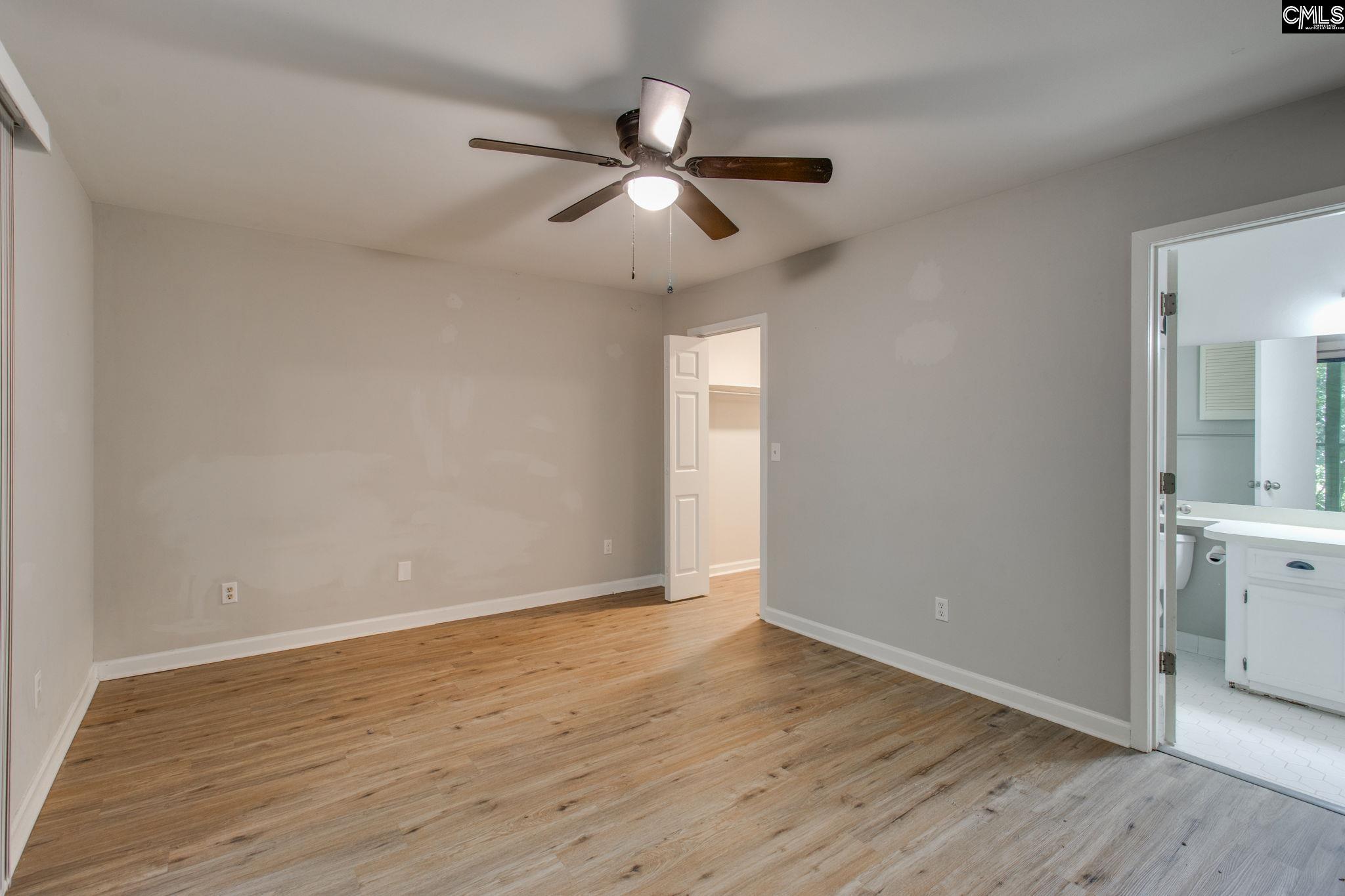 1003 Village Creek Drive 1003, Columbia — photo 14