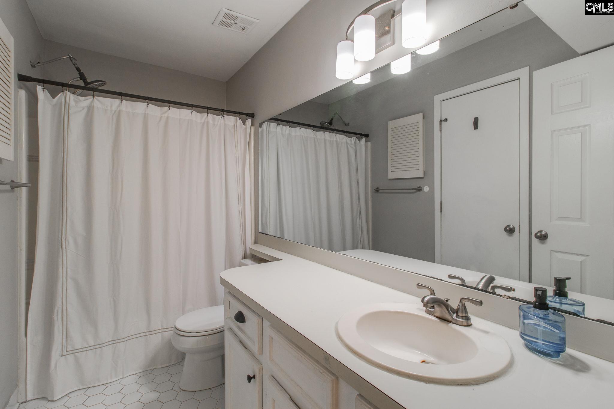 1003 Village Creek Drive 1003, Columbia — photo 16