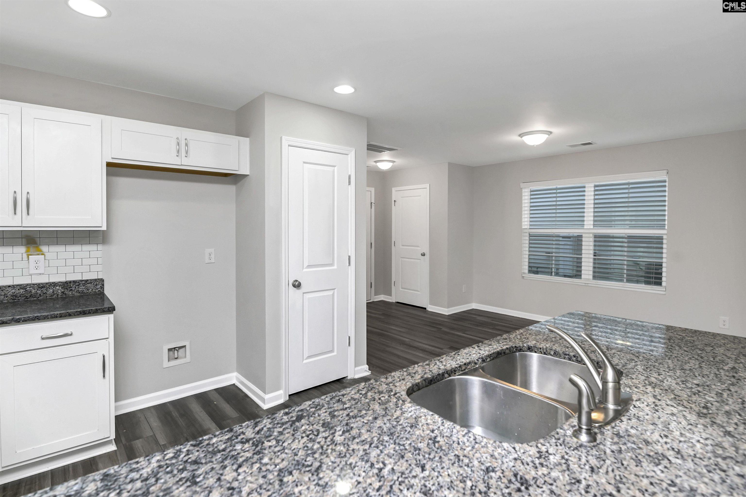 521 Kirkwall Court, Lexington — photo 16