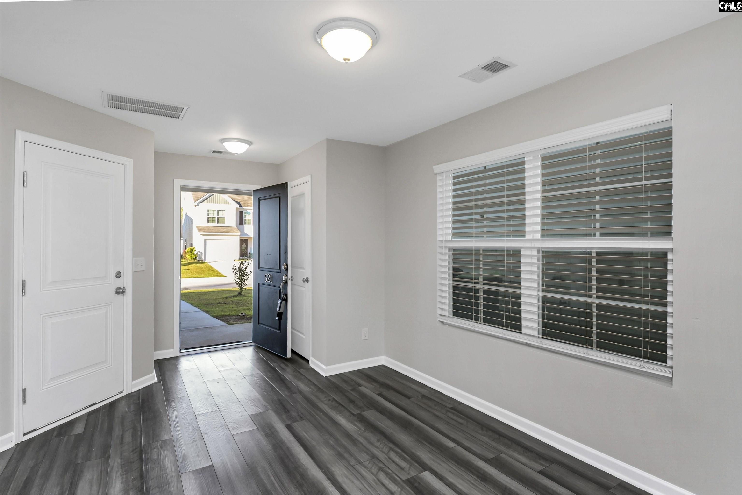 521 Kirkwall Court, Lexington — photo 8