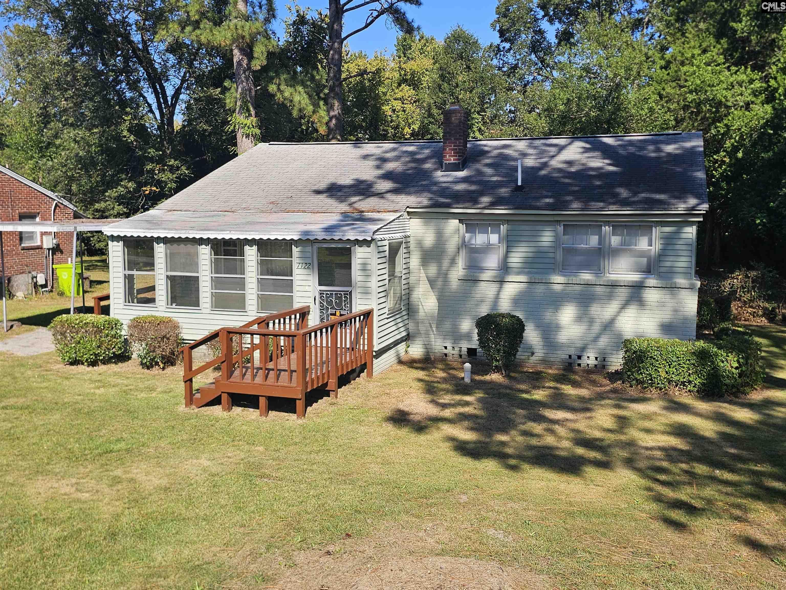 7122 Austin Street, Columbia