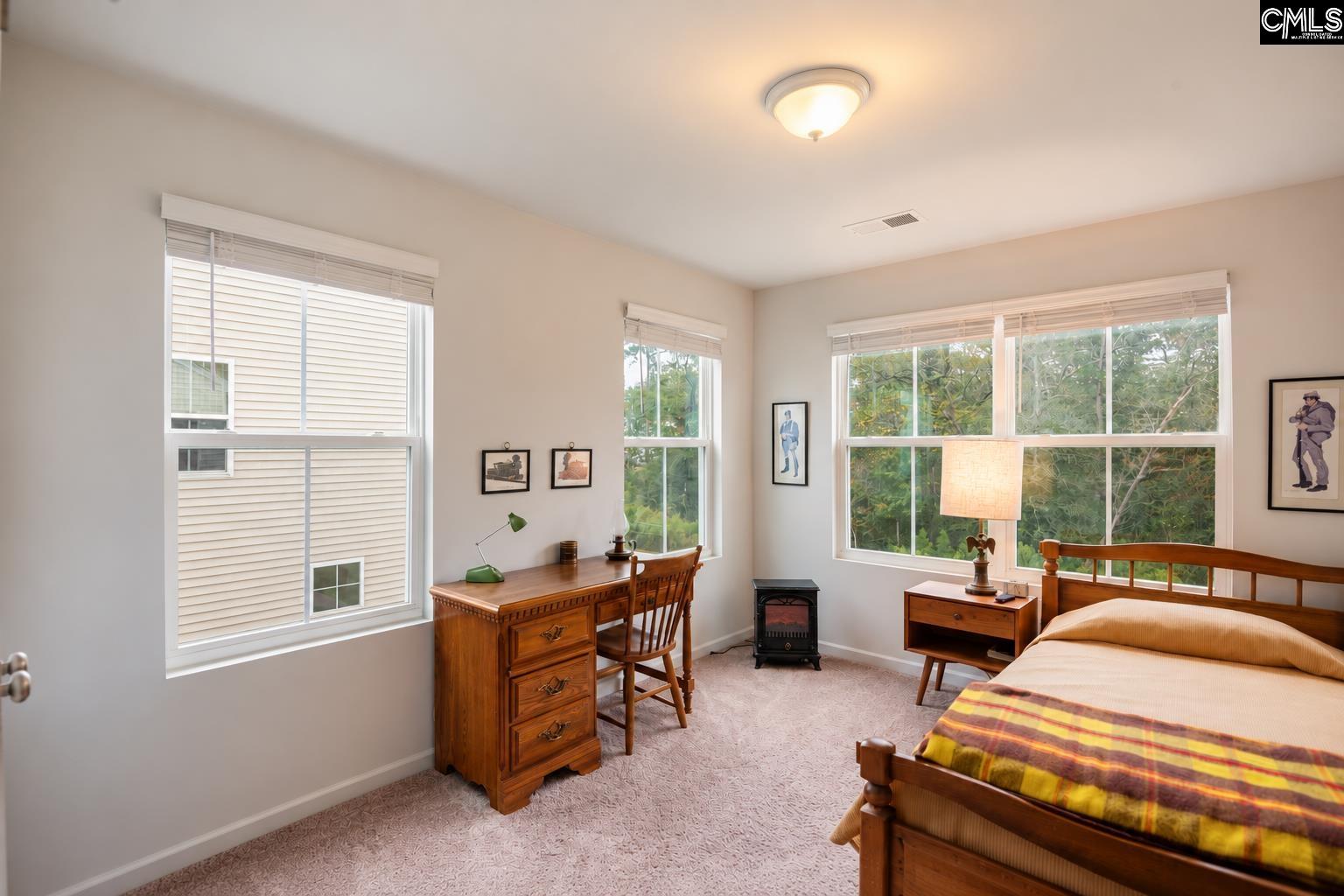 410 Pepperbush Lane, Lexington — photo 16