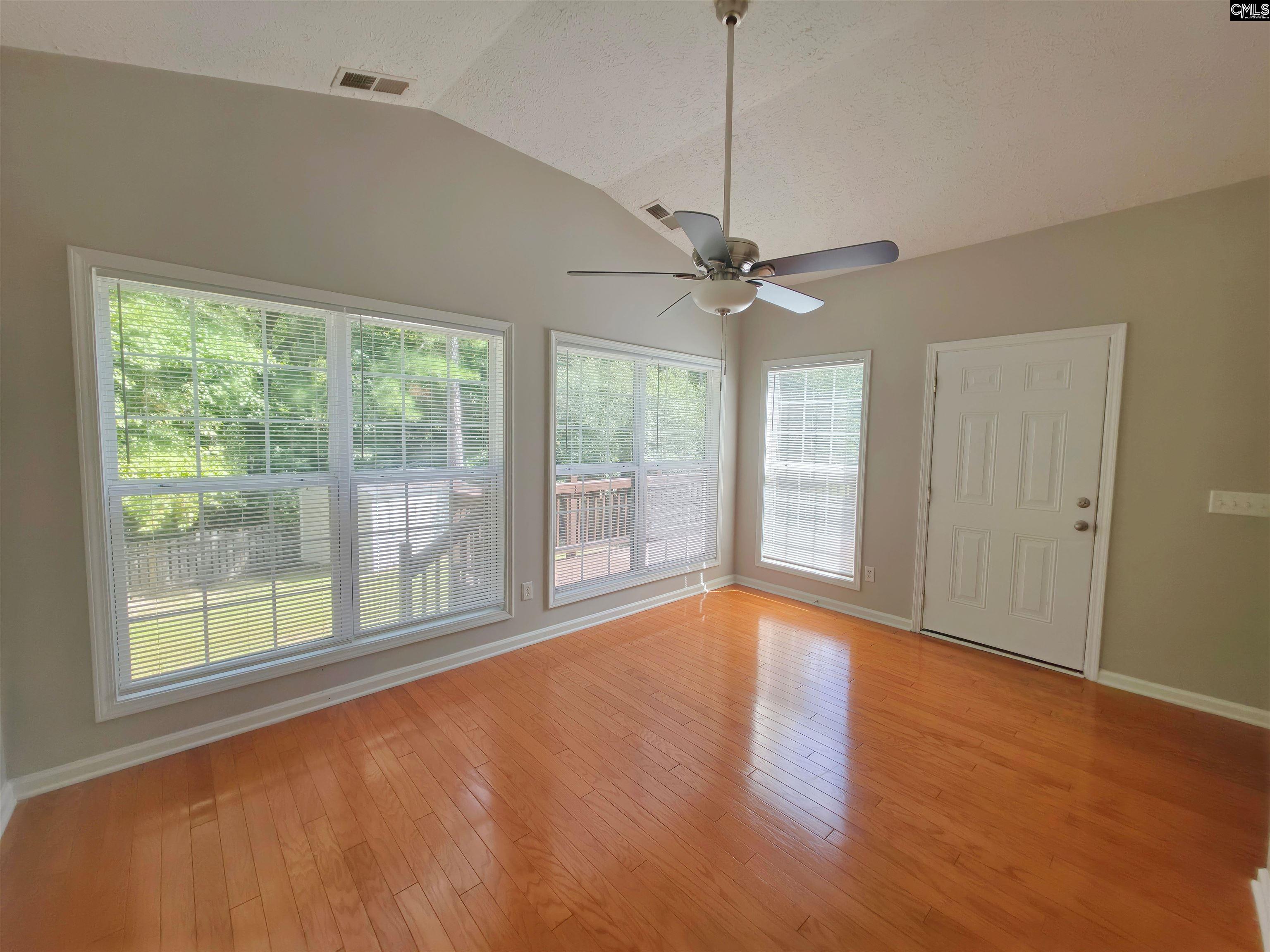 237 Berkeley Ridge Drive, Columbia — photo 8