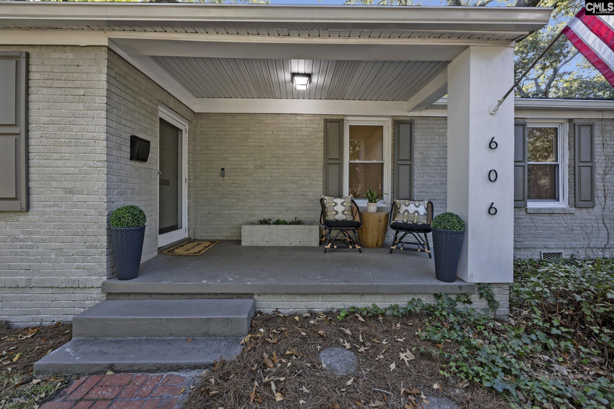 606 S Ott Road, Columbia