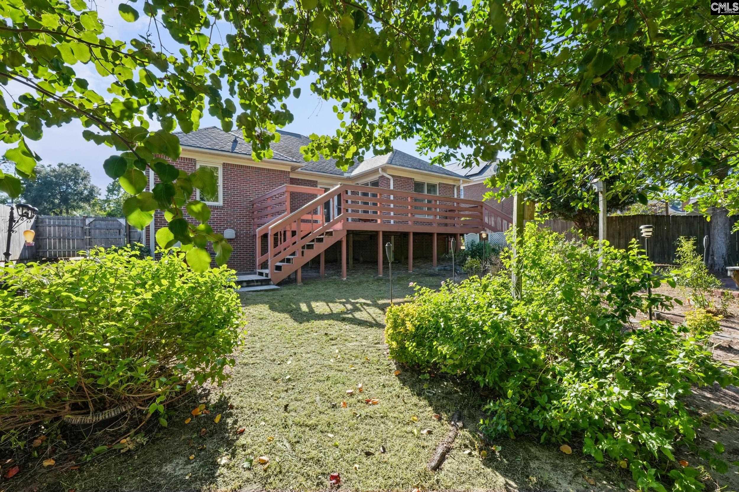 210 Woodlands Ridge Drive, Columbia — photo 22