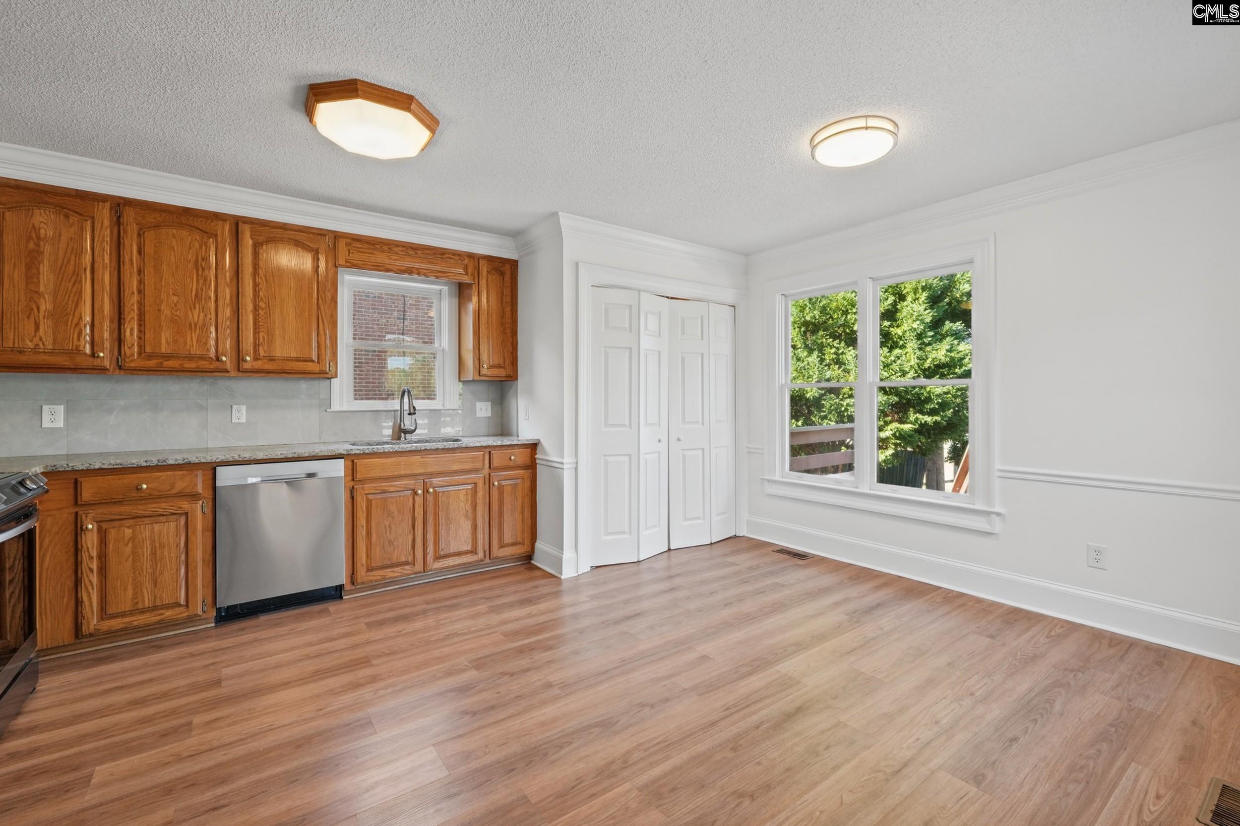 210 Woodlands Ridge Drive, Columbia — photo 7