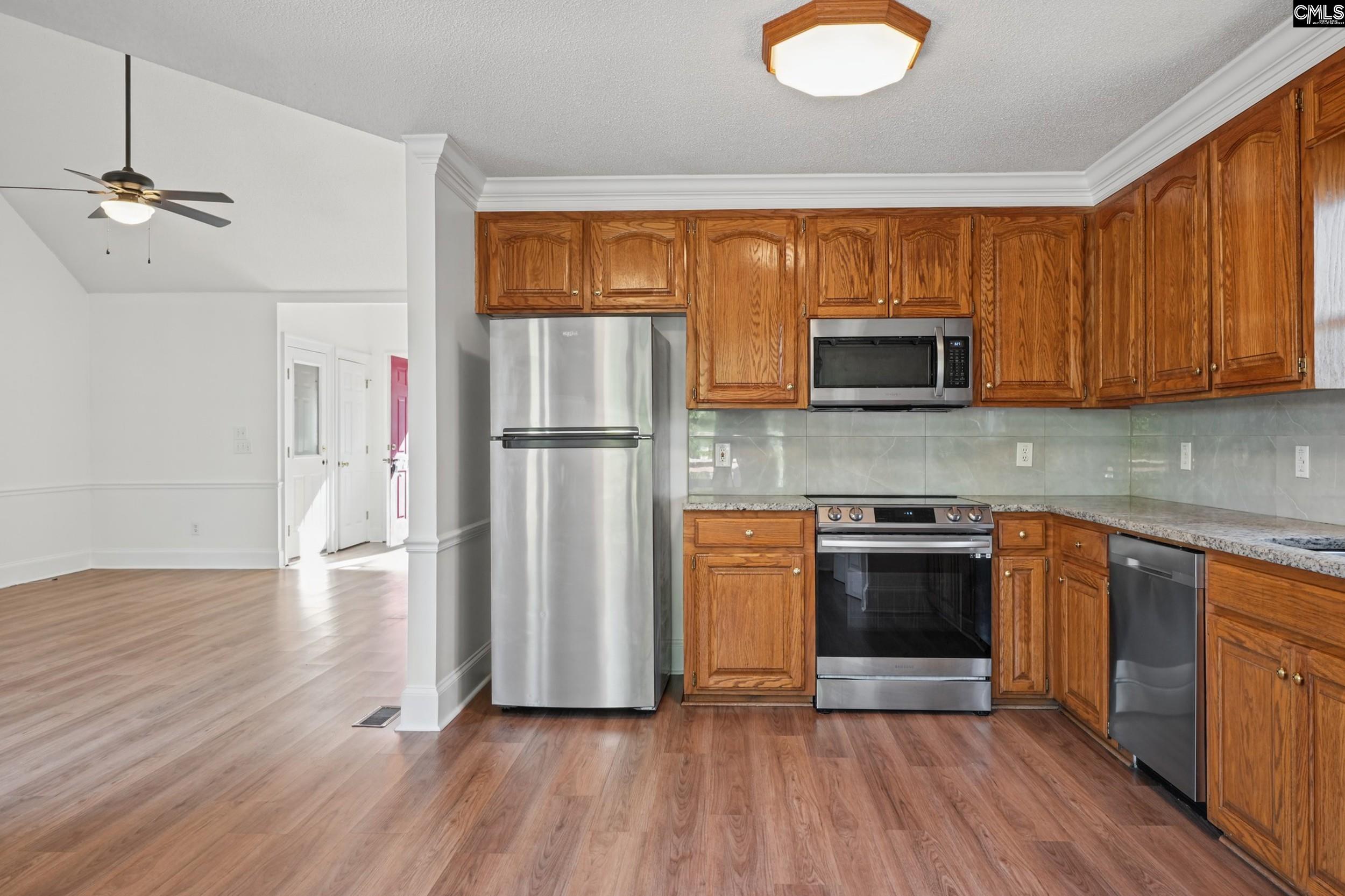 210 Woodlands Ridge Drive, Columbia — photo 8