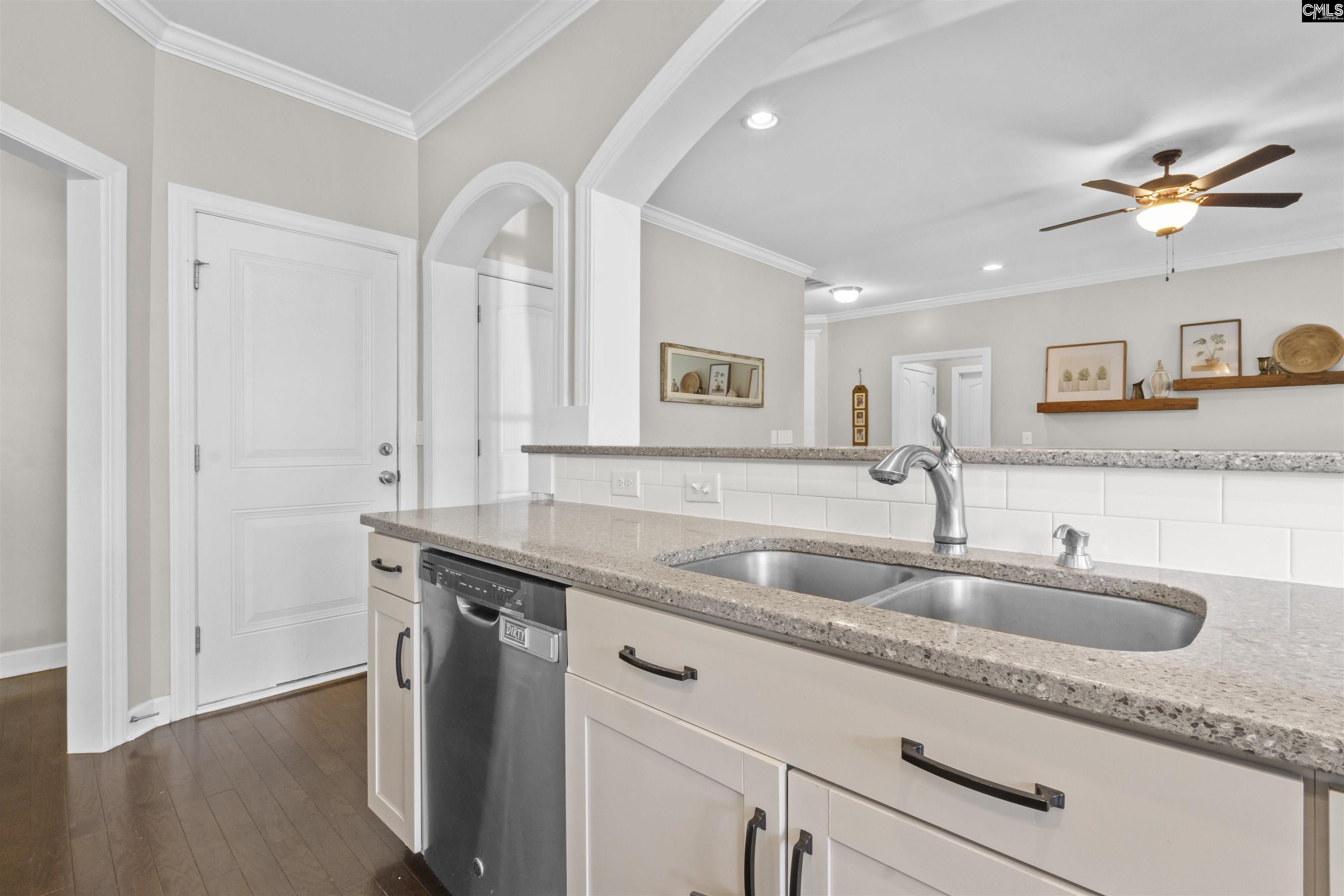 215 Sterling Brook Drive, Lexington — photo 13