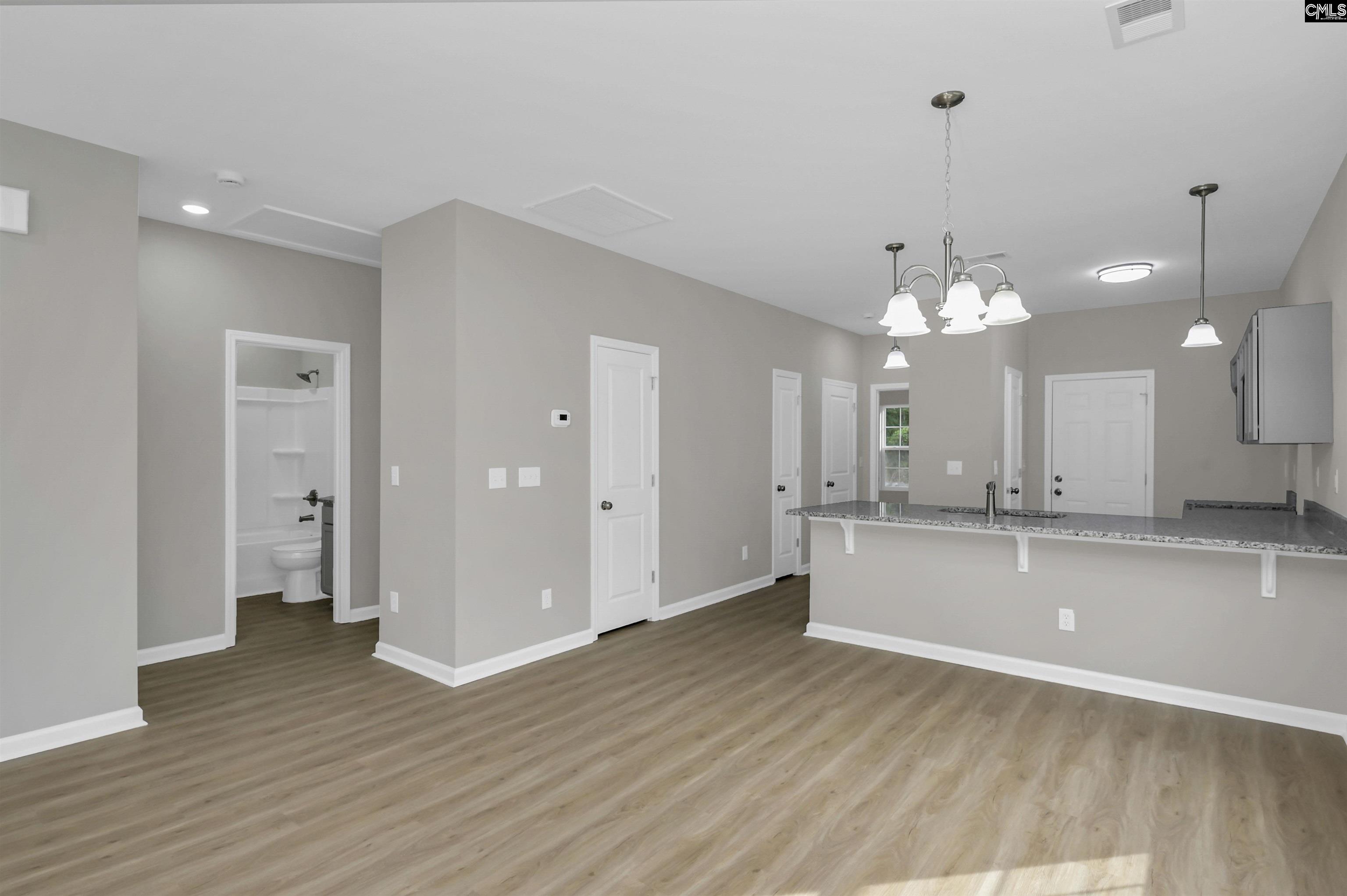 431A Ravenscroft Road, West Columbia — photo 14
