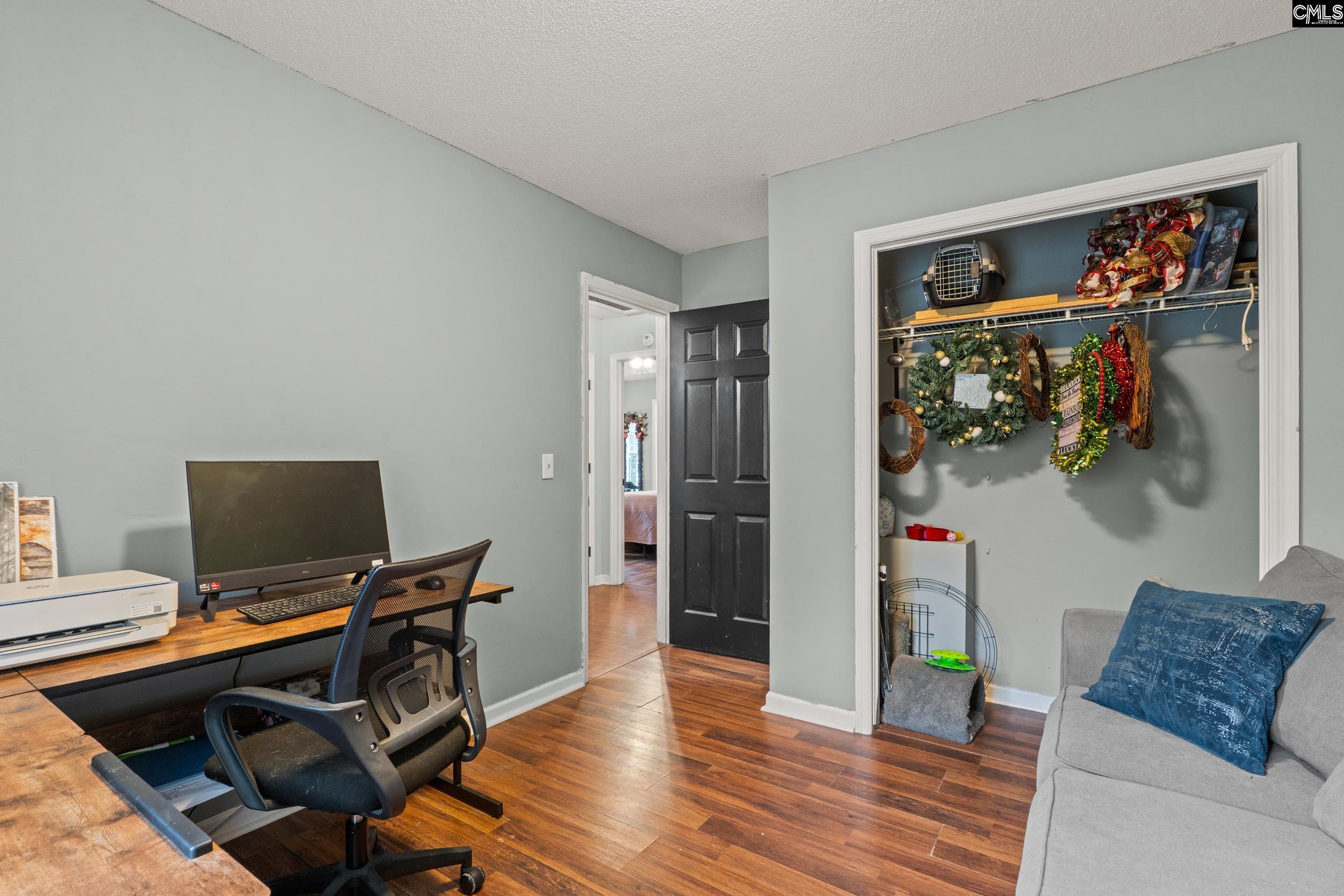 225 Hallie Hills Place, Lexington — photo 16