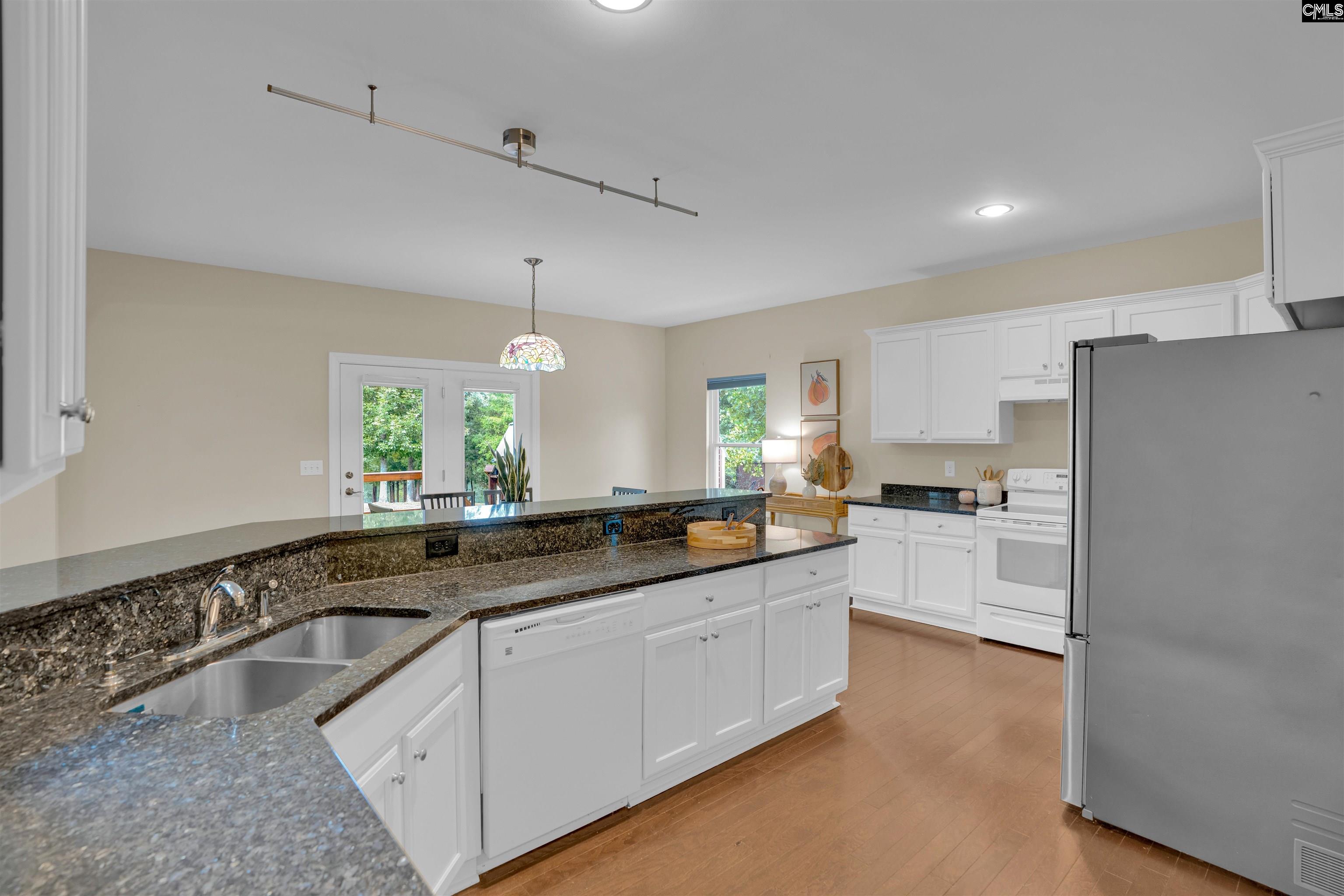 140 Living Waters Boulevard, Lexington — photo 19