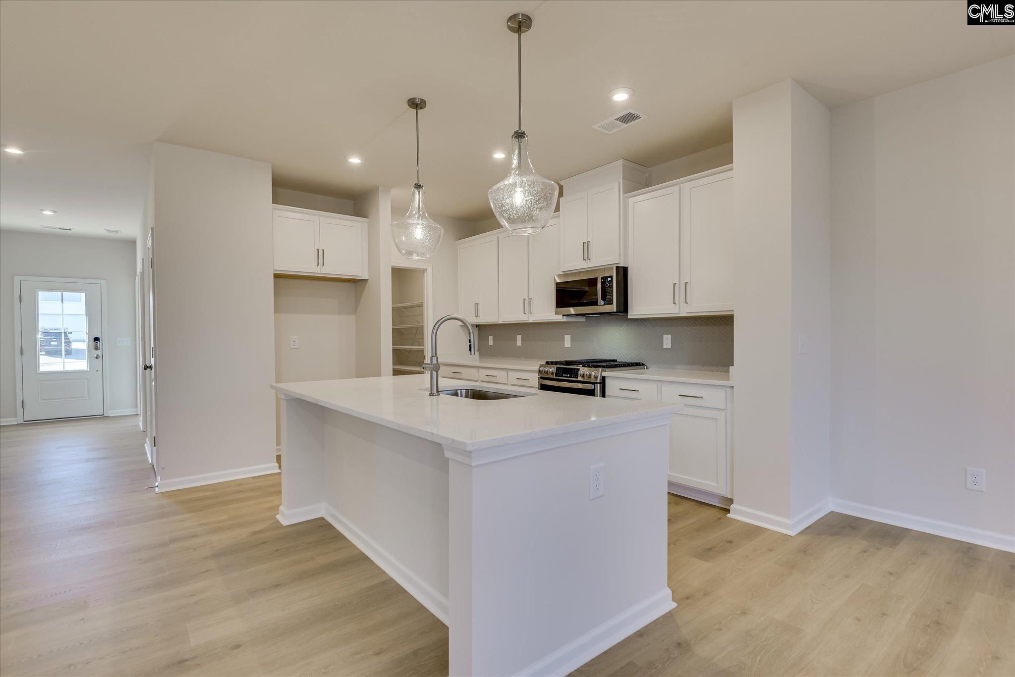 378 Summer Orchard Drive, Lexington — photo 12