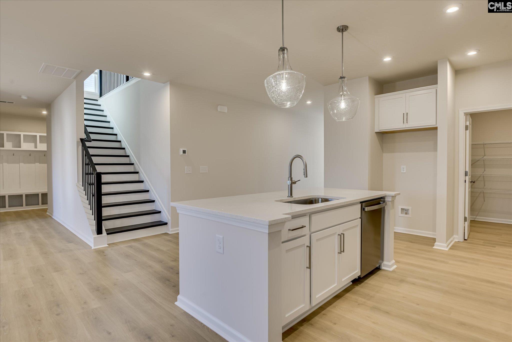 378 Summer Orchard Drive, Lexington — photo 9