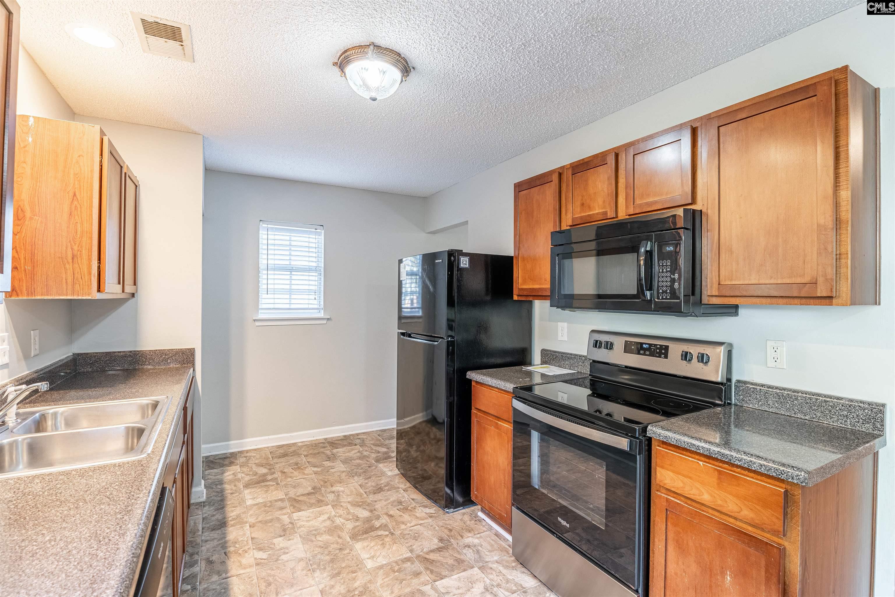 145 Wingspan Way, Chapin — photo 11