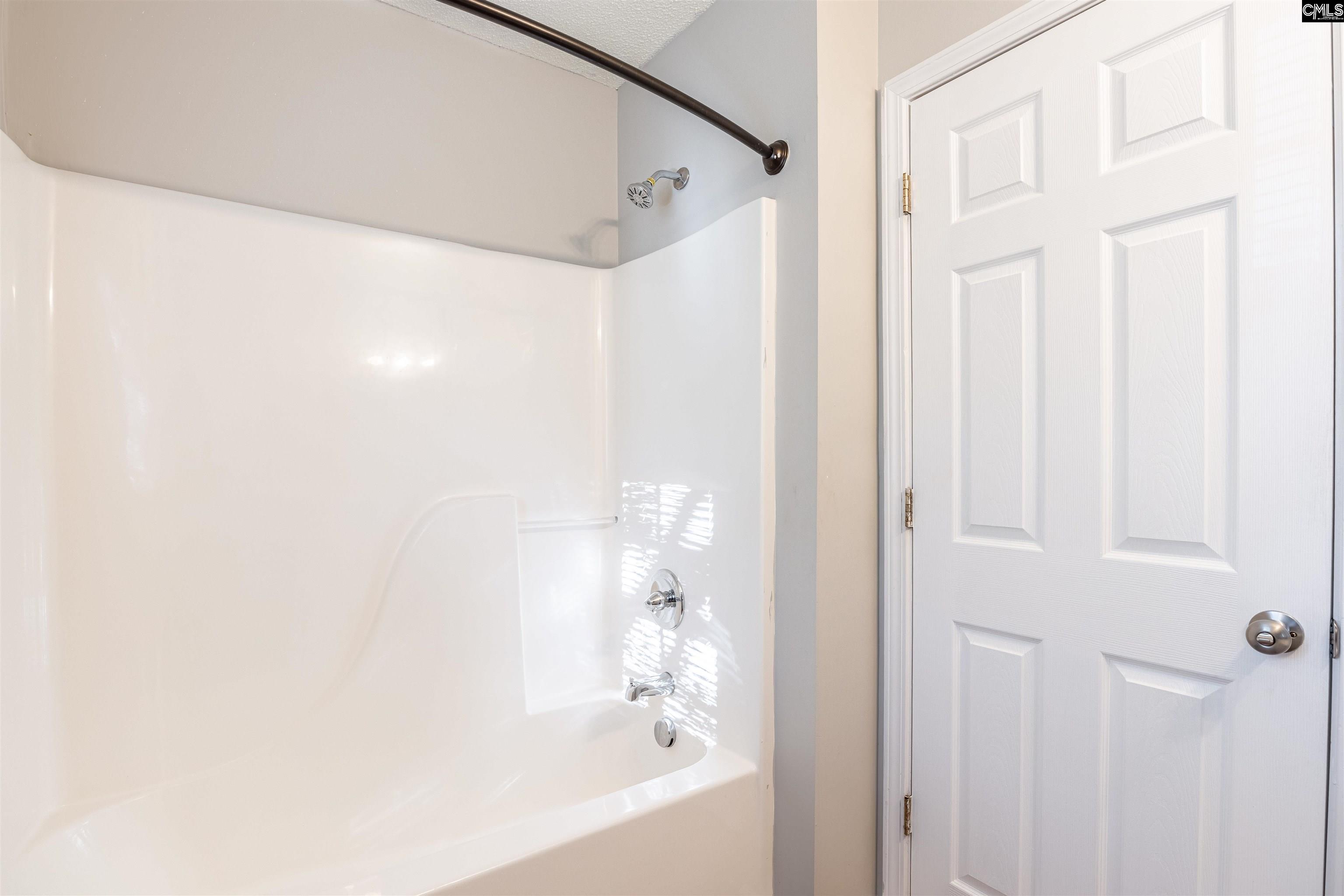 145 Wingspan Way, Chapin — photo 18