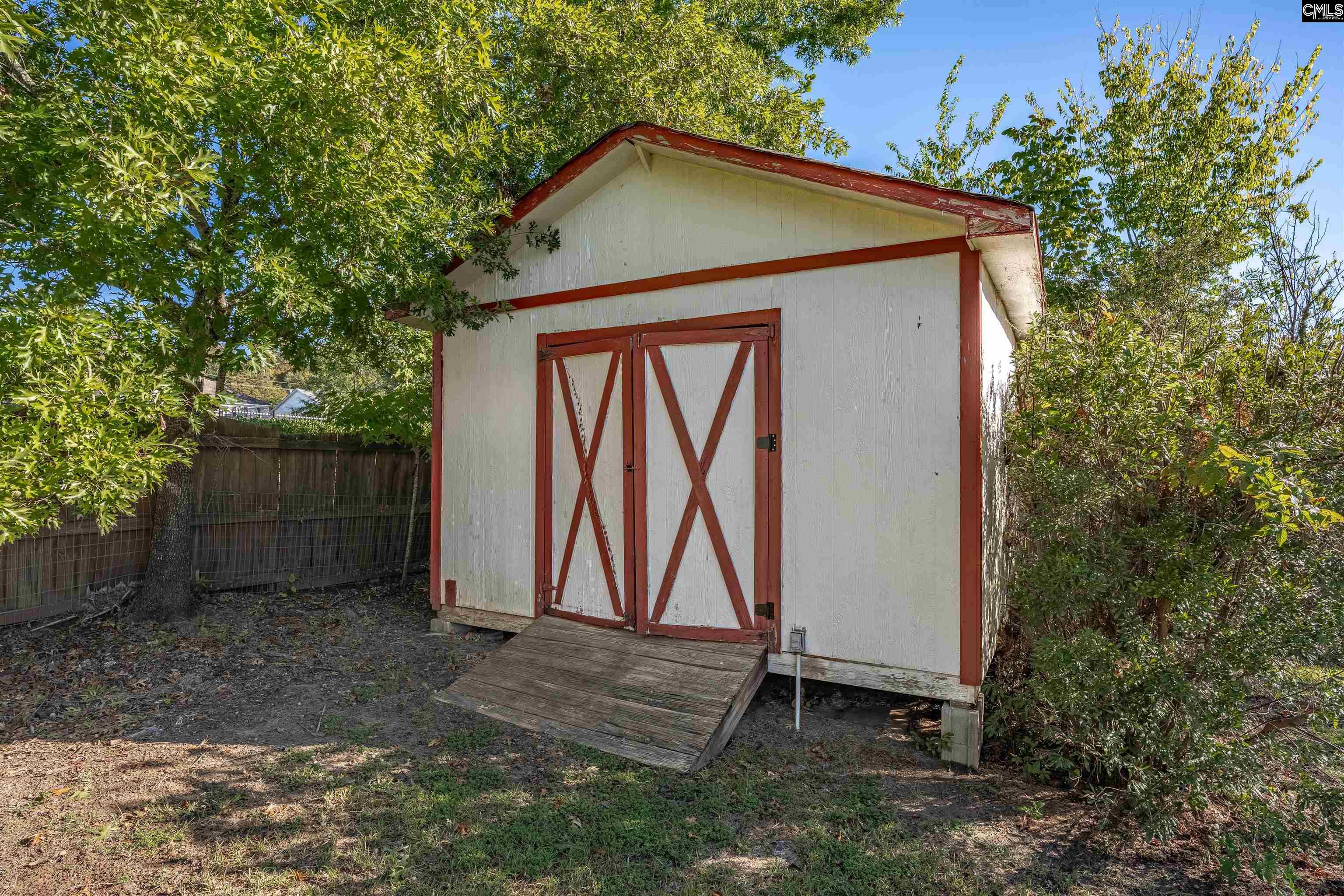 145 Wingspan Way, Chapin — photo 32