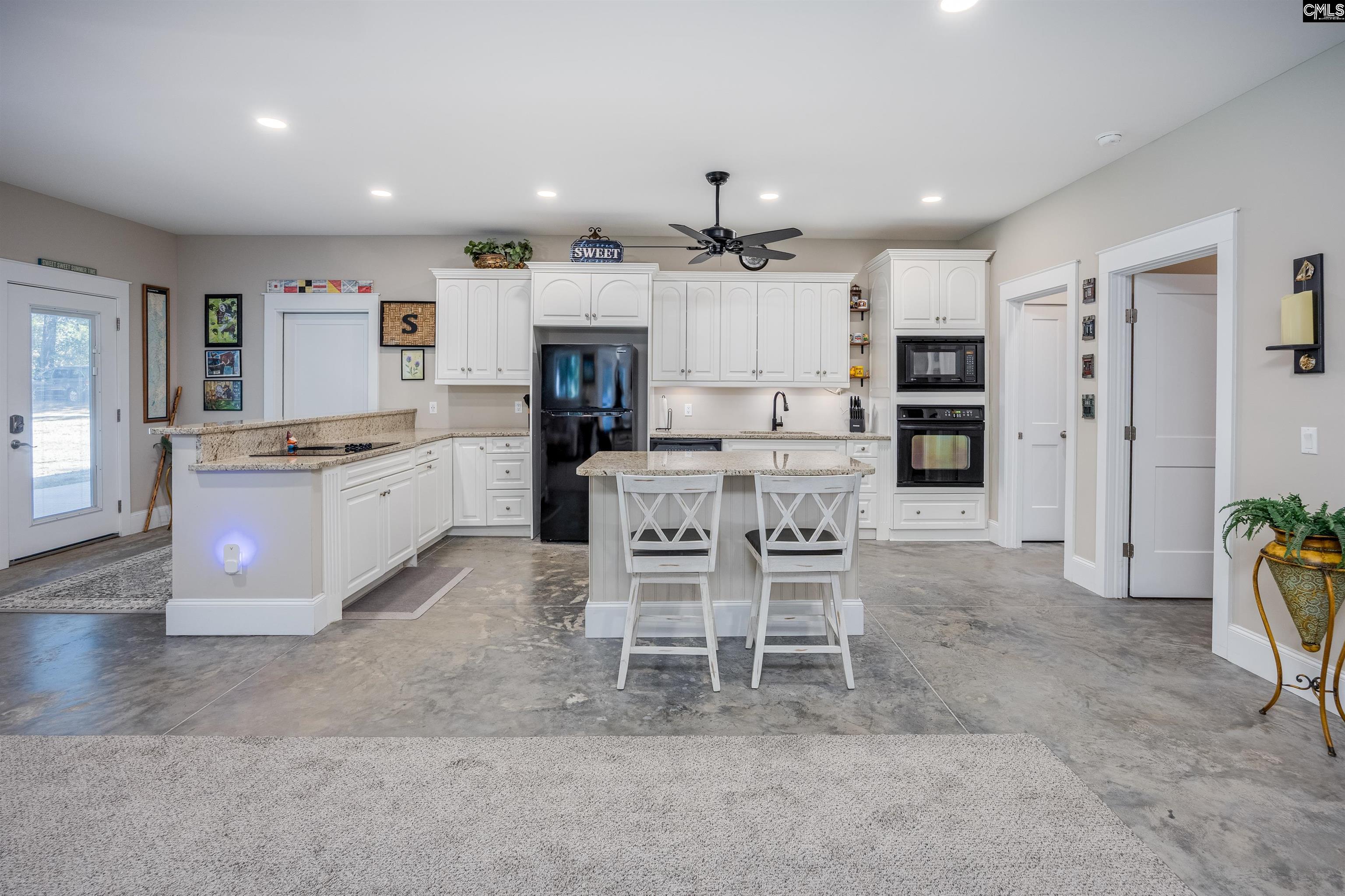 2468 N Lake Drive, Columbia — photo 15