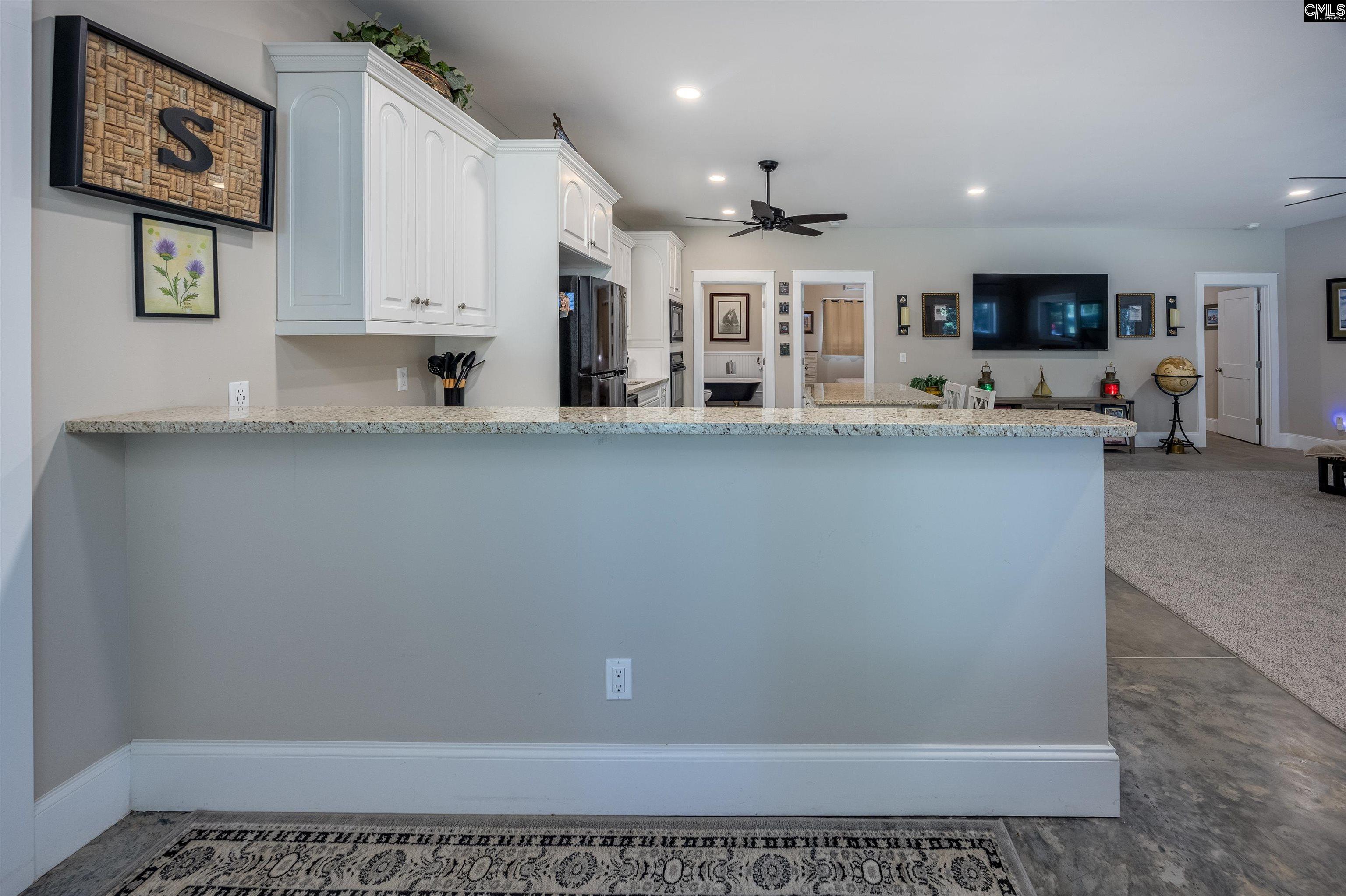 2468 N Lake Drive, Columbia — photo 18