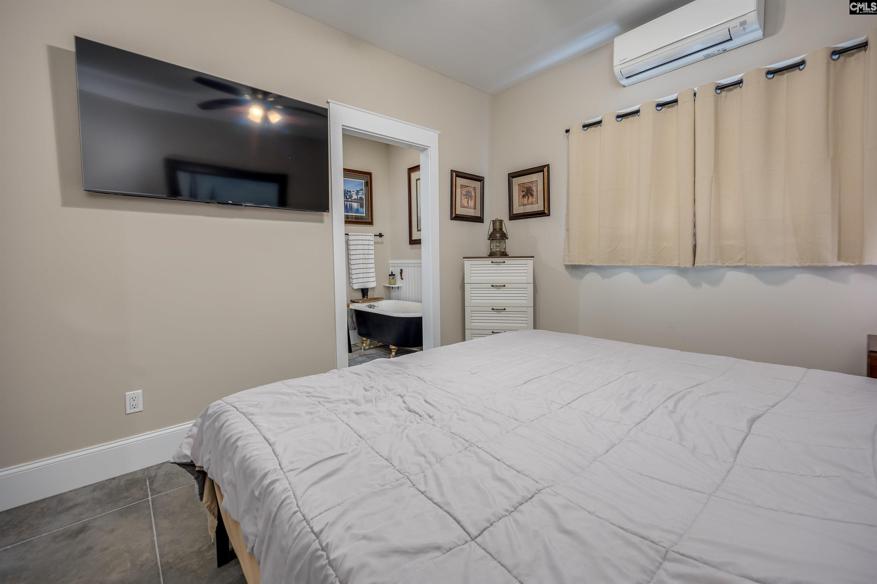 2468 N Lake Drive, Columbia — photo 24