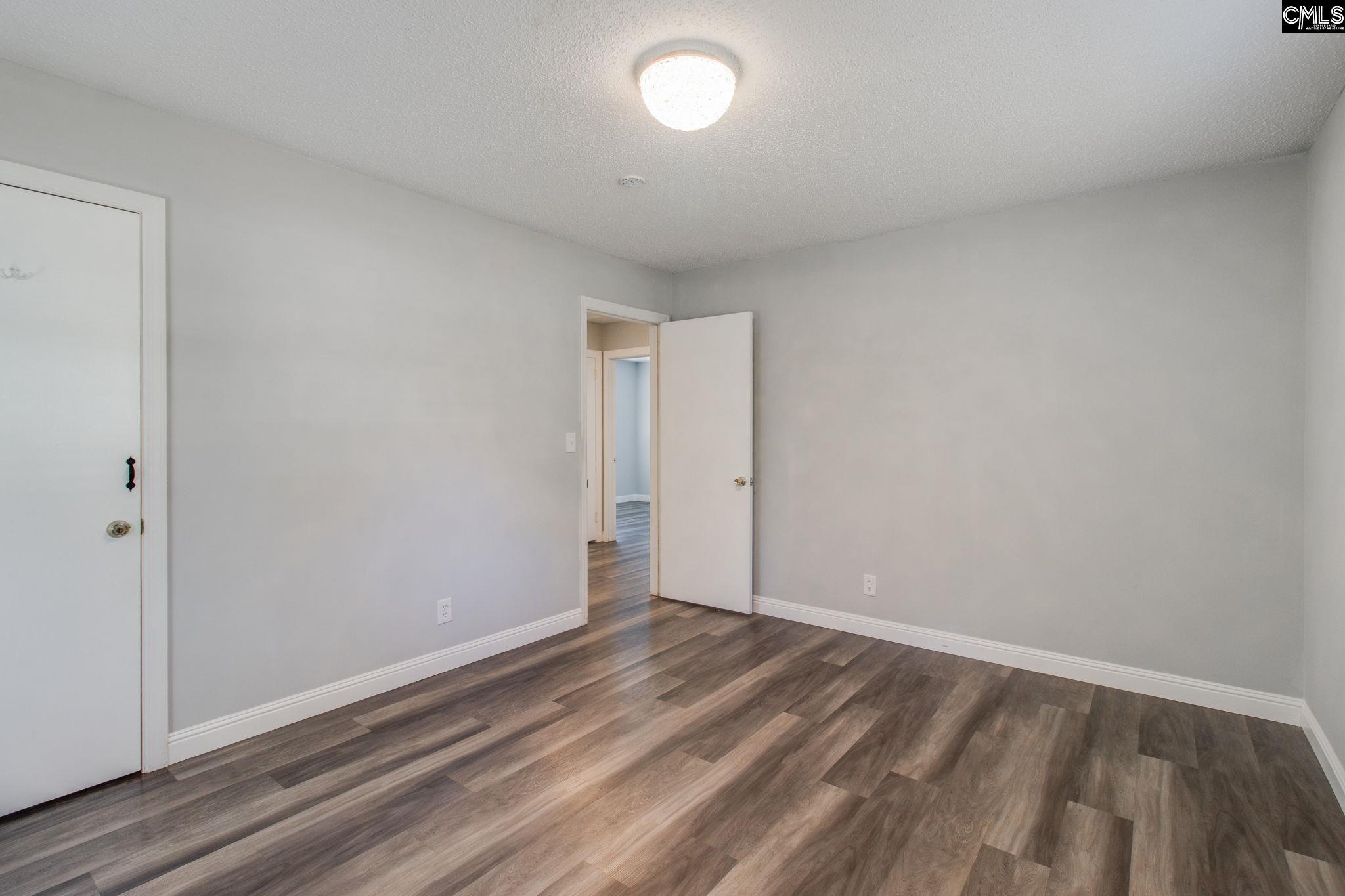 1124 Robins nest Road, Columbia — photo 18