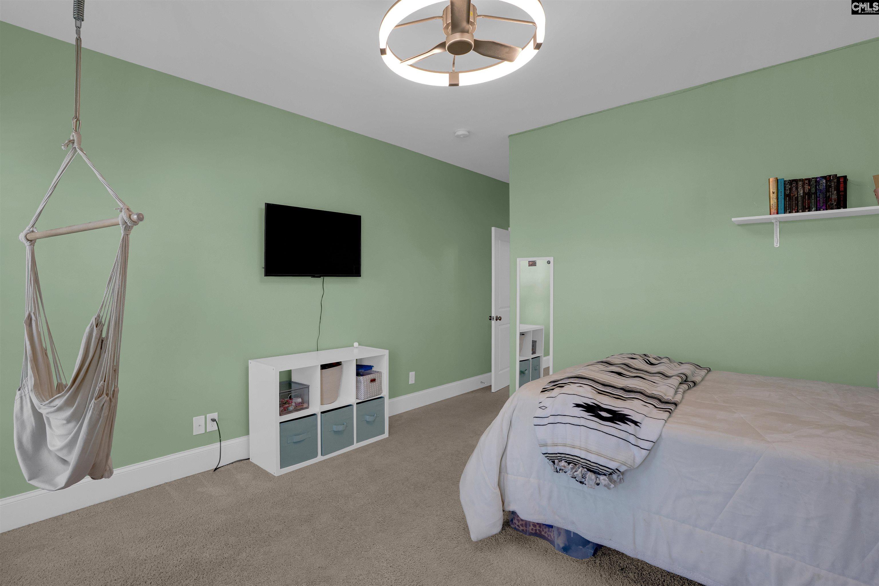 70 Wynterhall Court, Chapin — photo 45