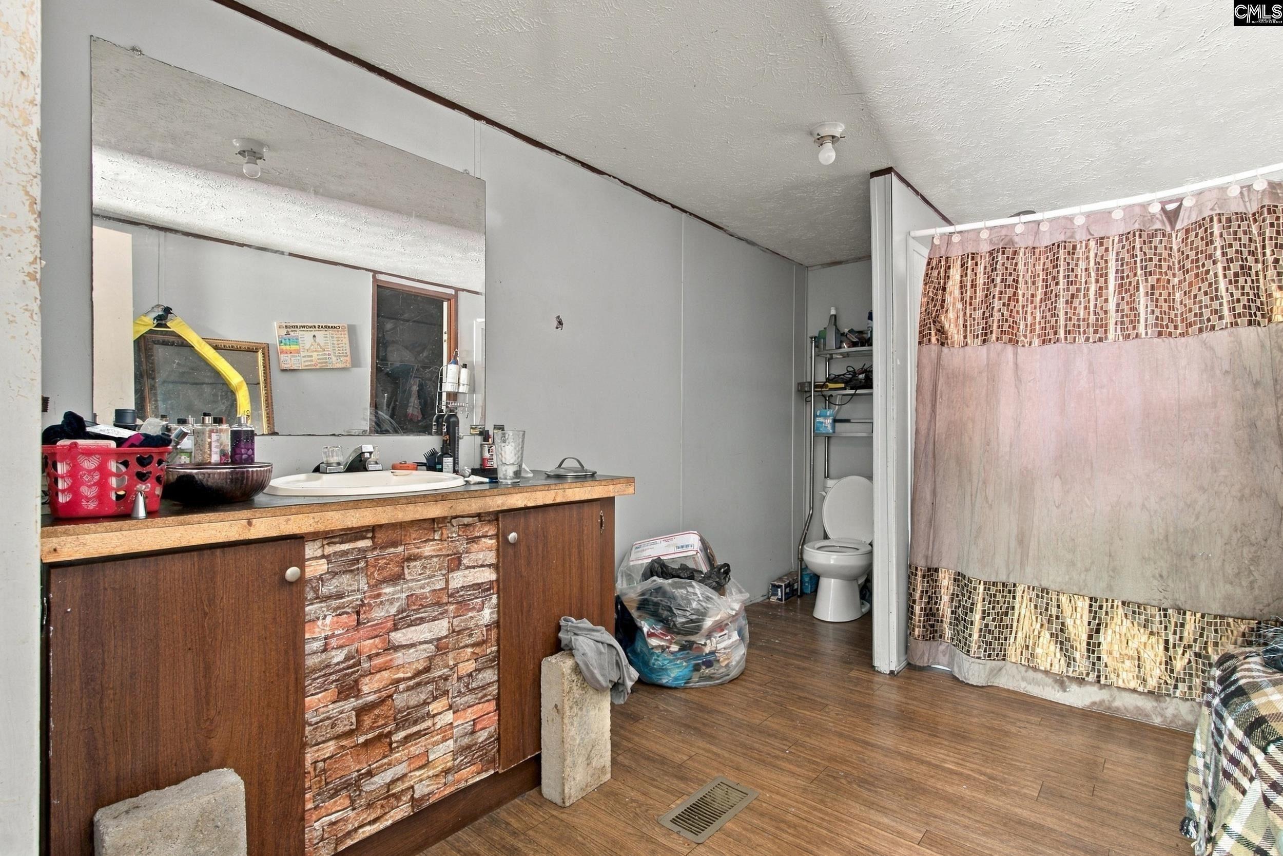 212 Dubard-Boyle Road, Columbia