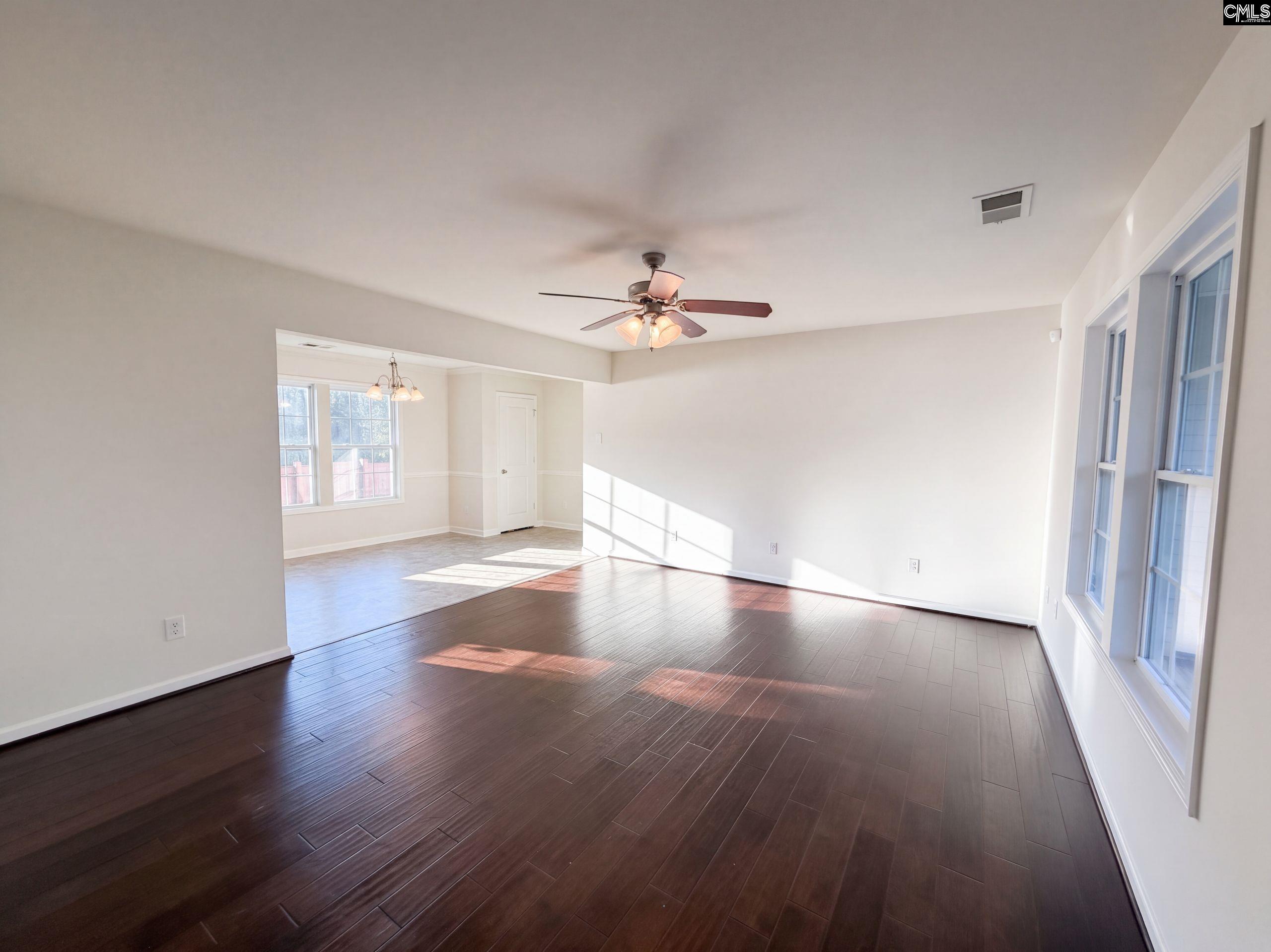 143 Deer Lake Drive, Columbia — photo 3