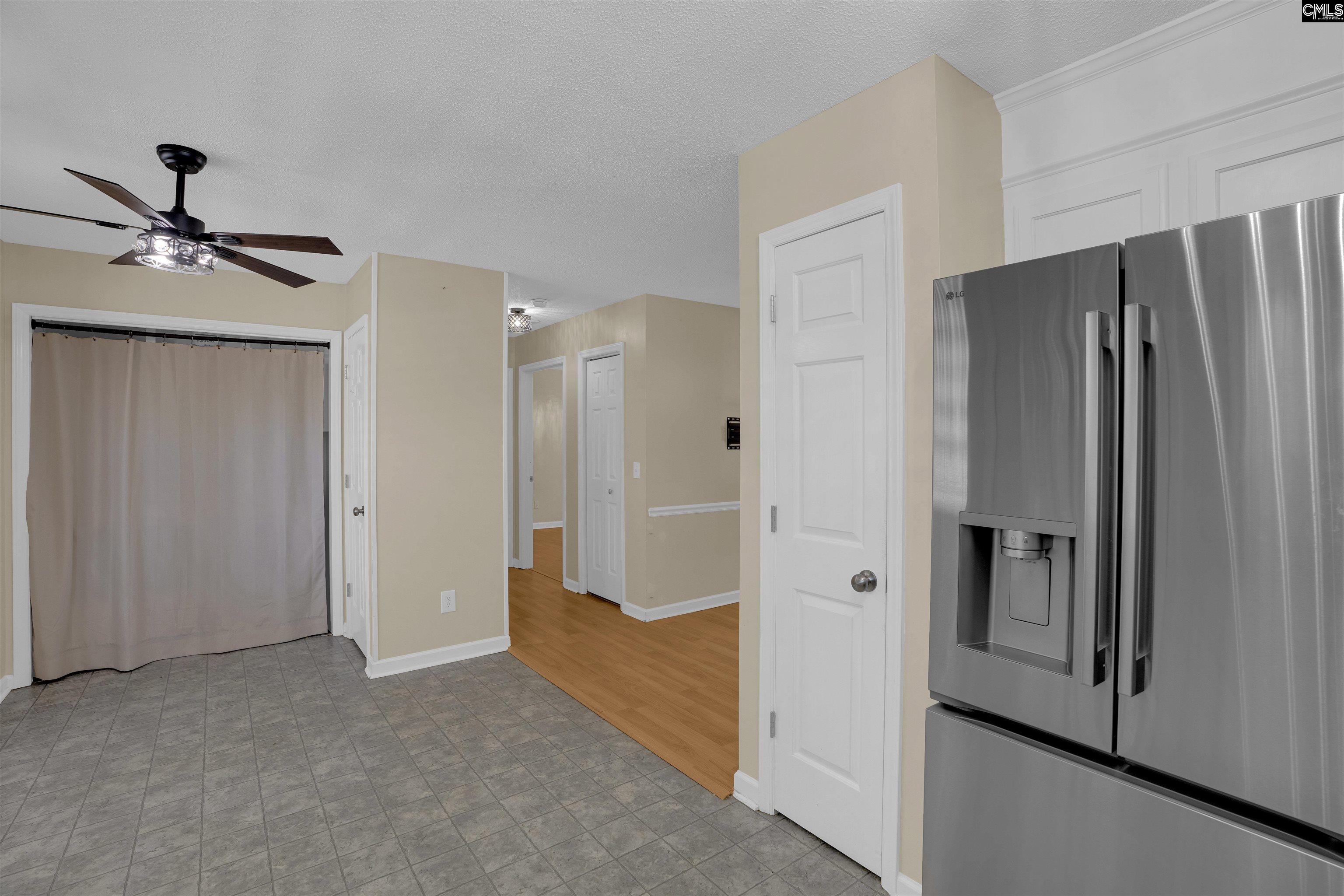 109 S Village Road, Lexington — photo 14