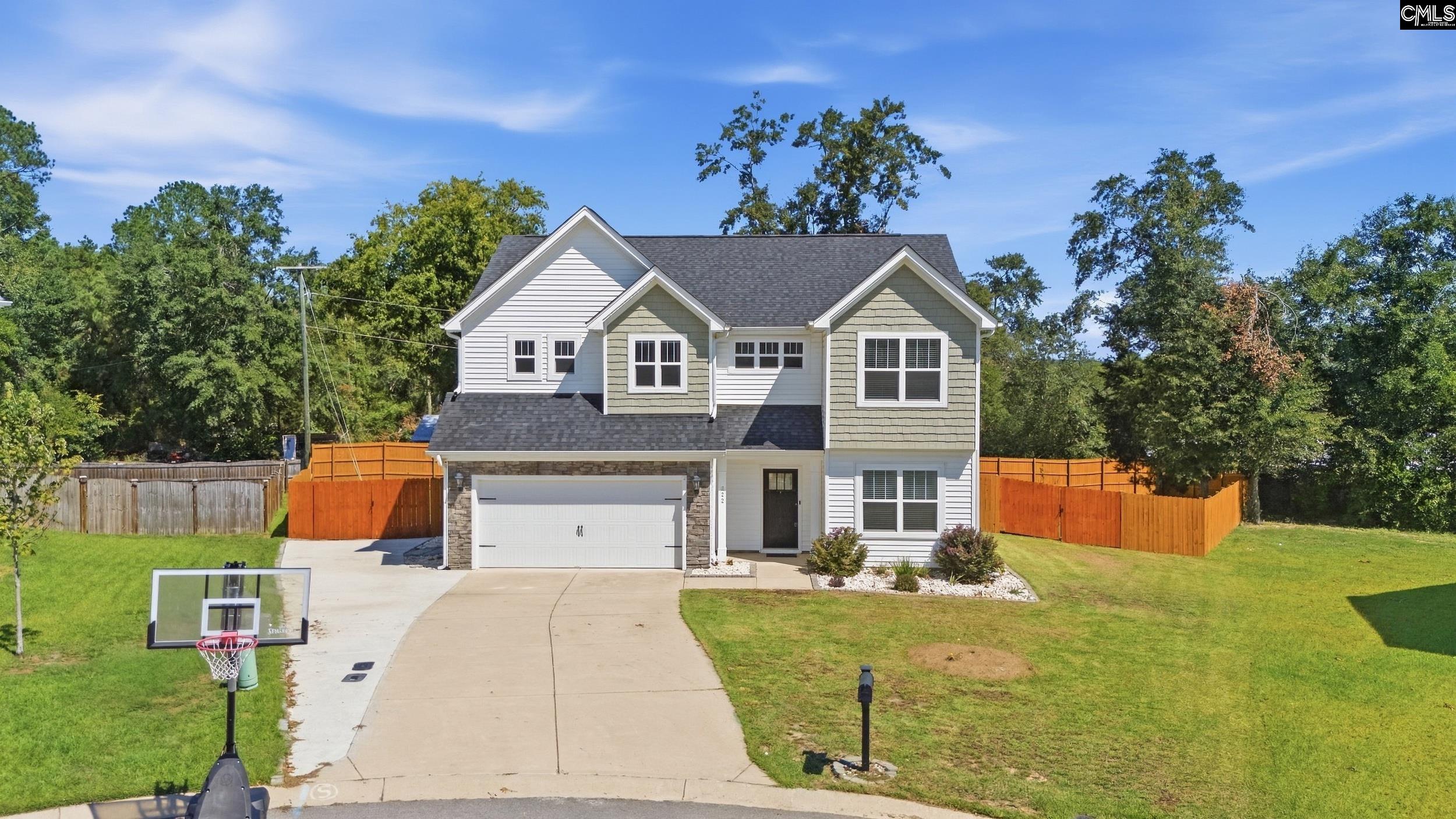 222 Sophie Court, Lexington