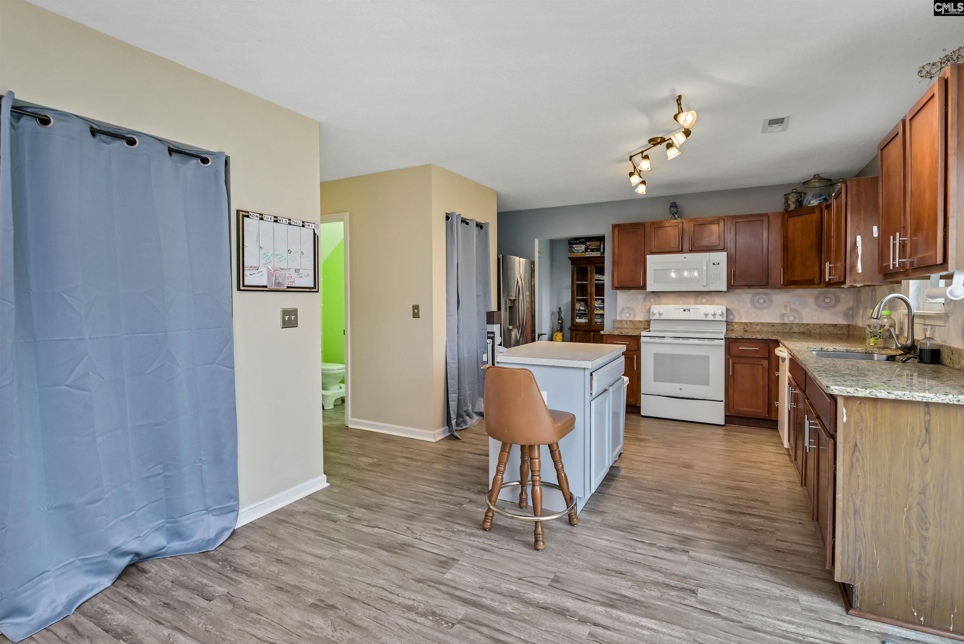 116 Wingspan Way, Chapin — photo 10