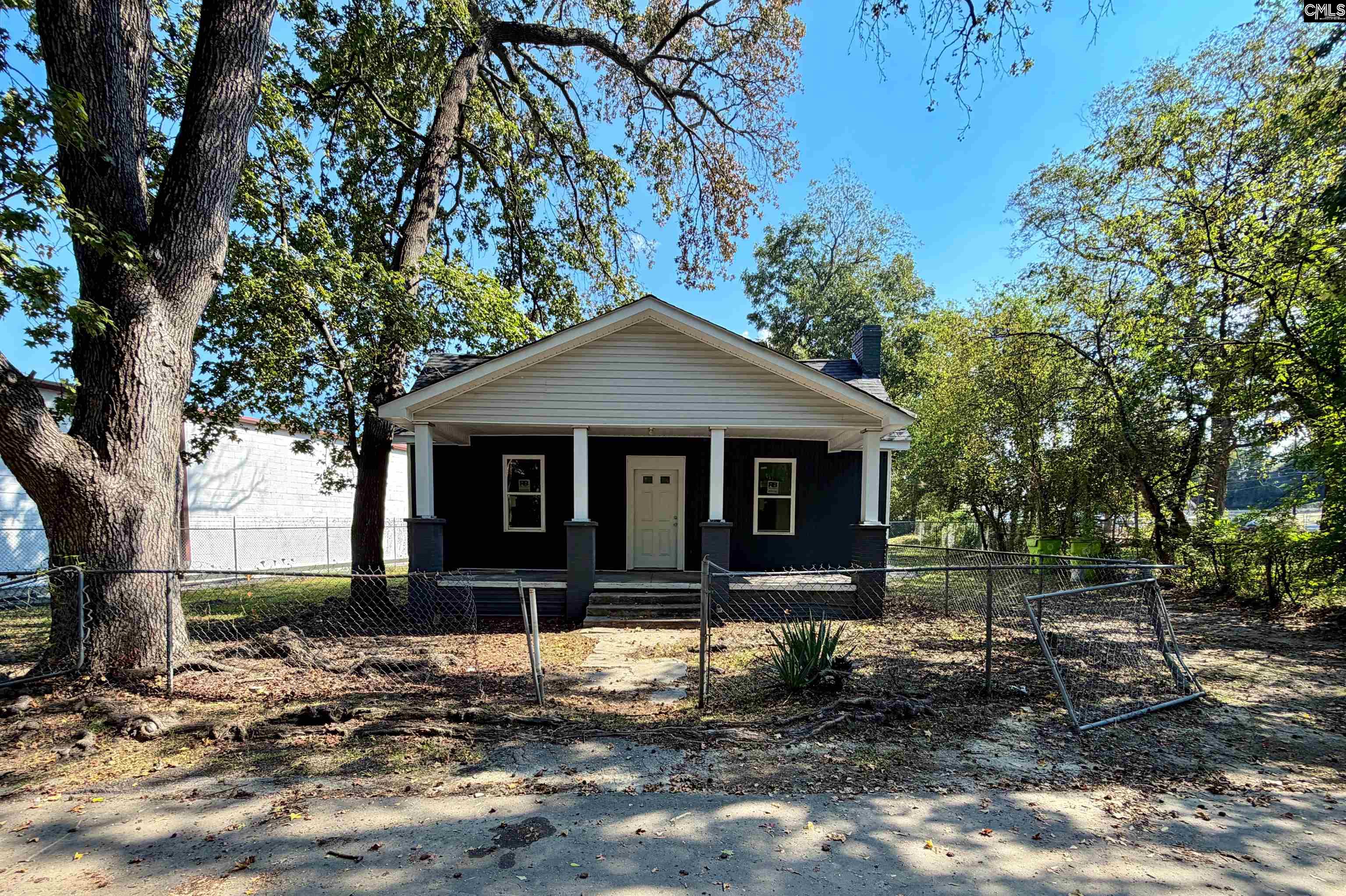 2714 Brady Street, Columbia