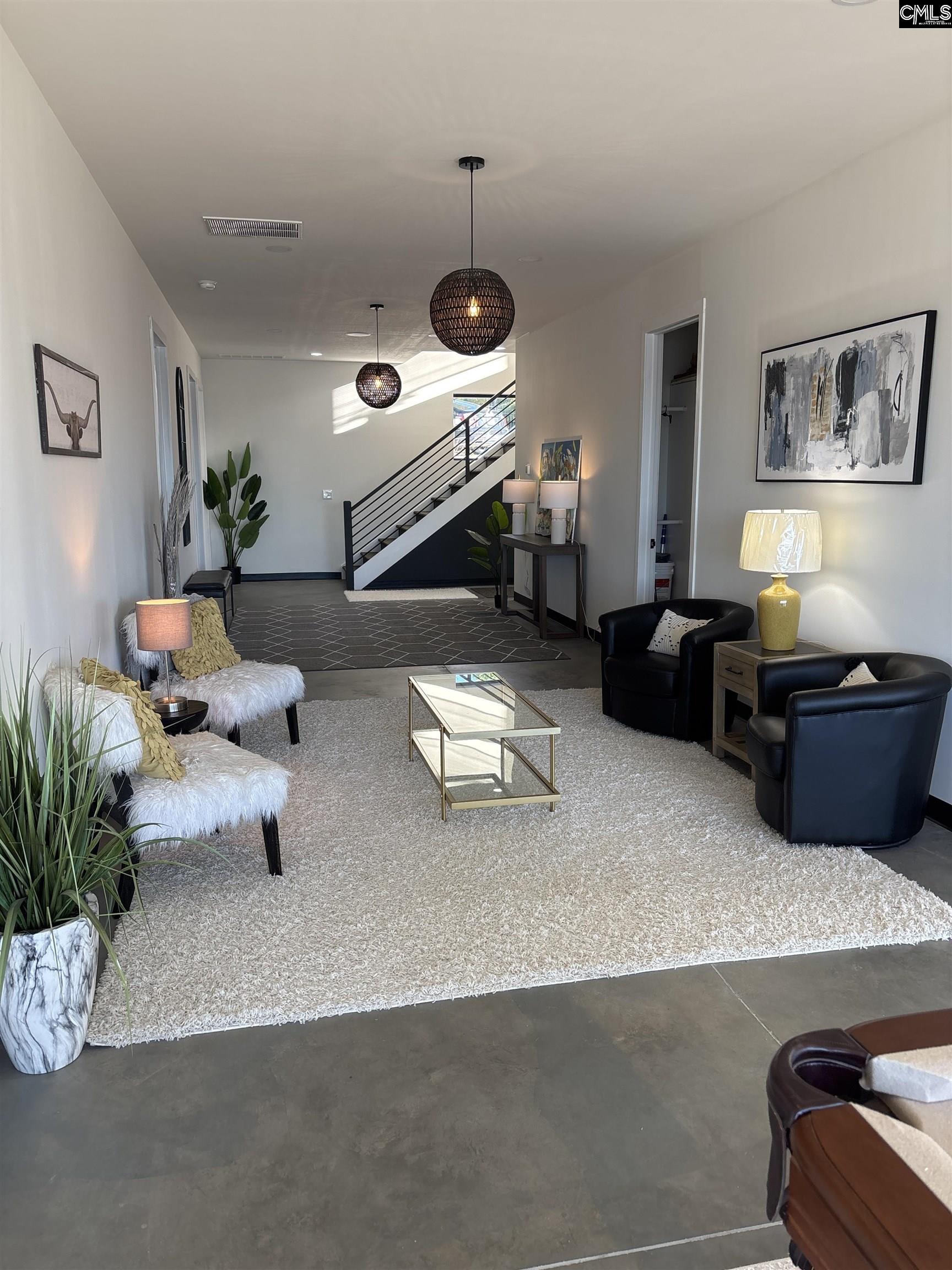 116 State Road S-40-2095, Chapin — photo 19