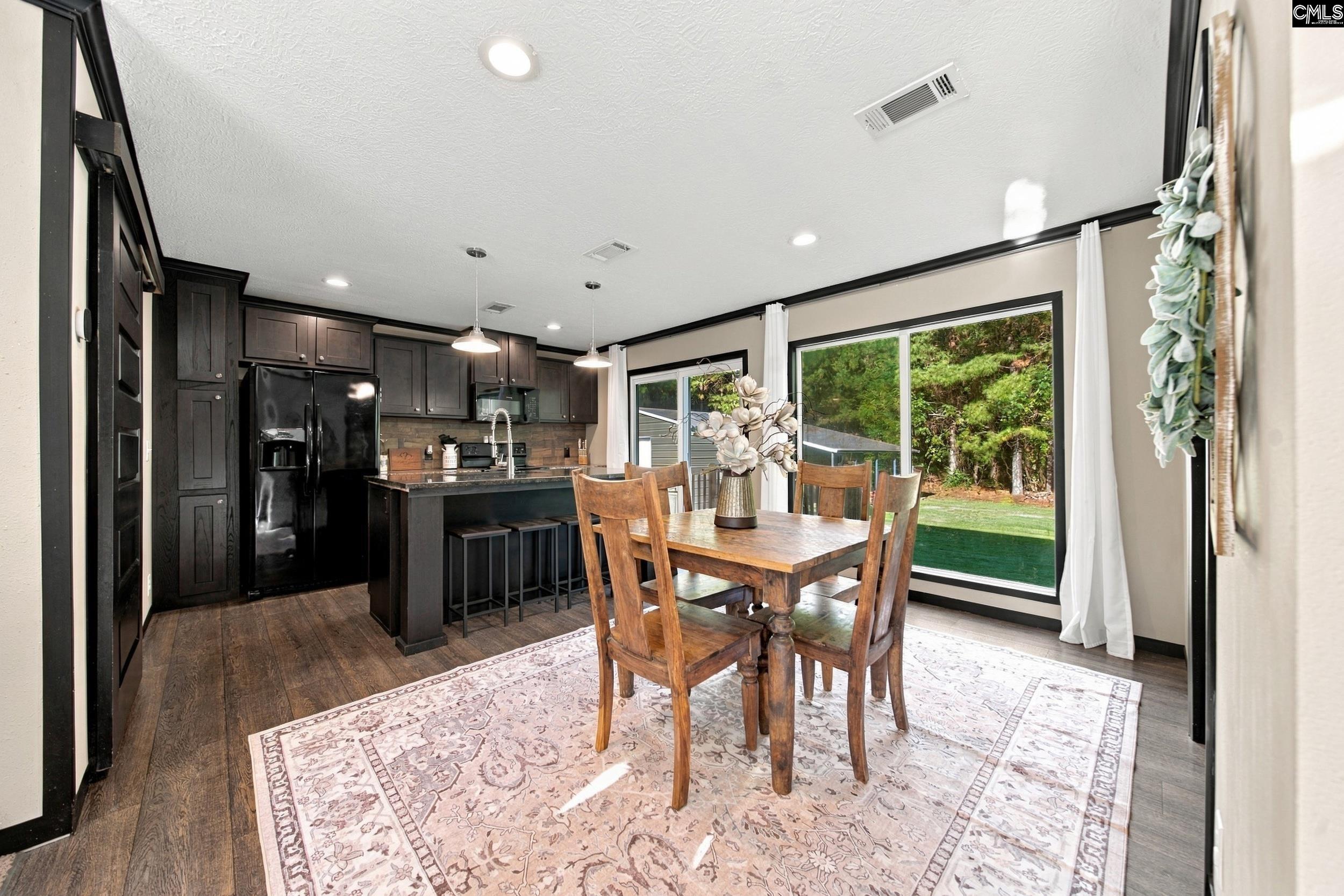 1126 W Hampton Road, Leesville — photo 14
