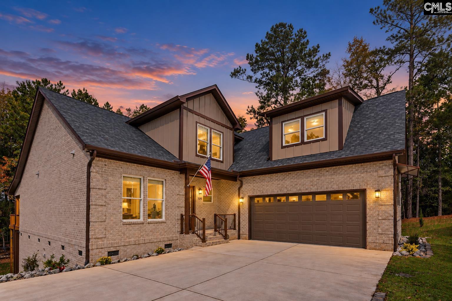109 Silver Lake Circle, Columbia