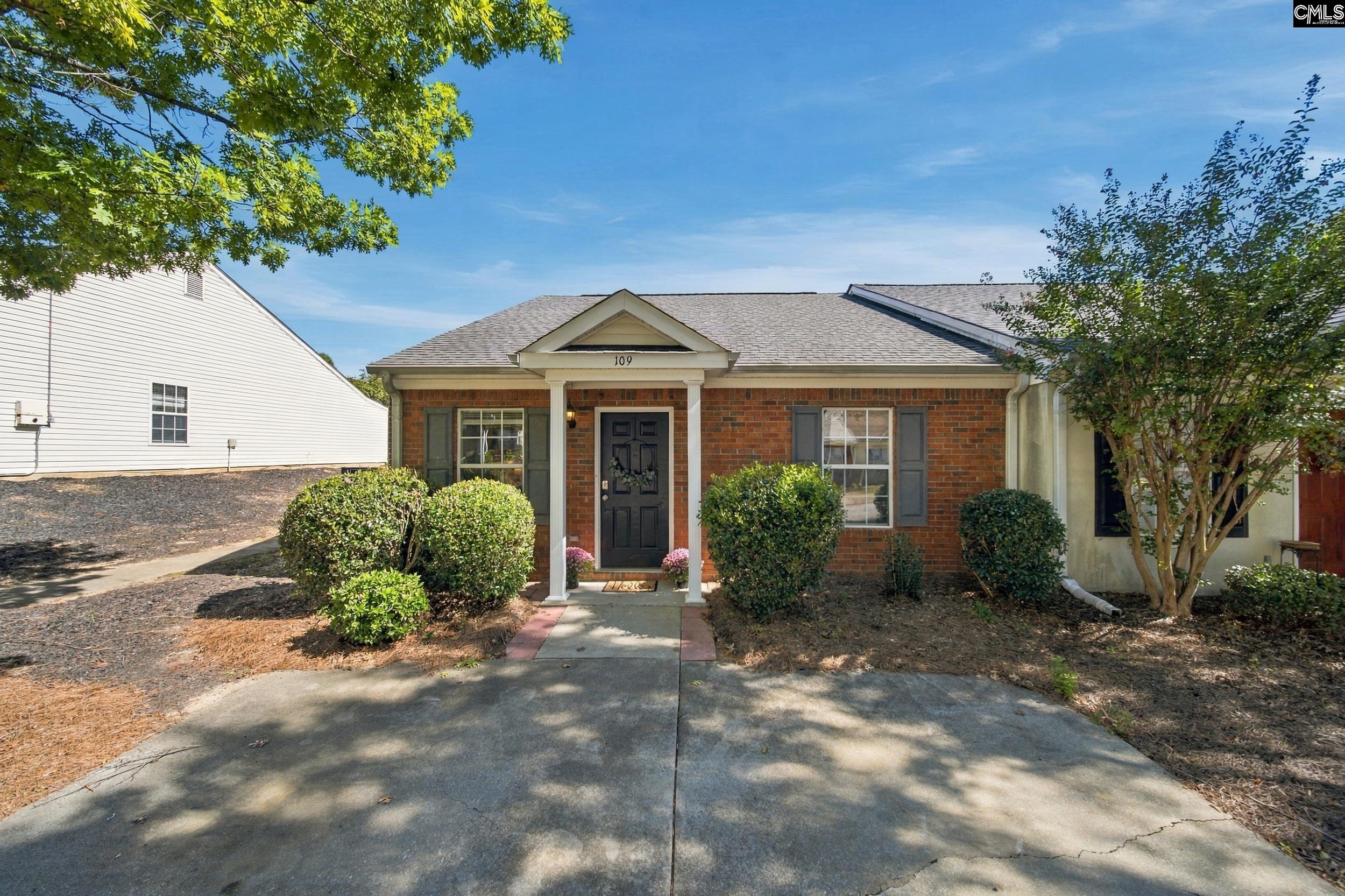 109 Andover Court, Lexington