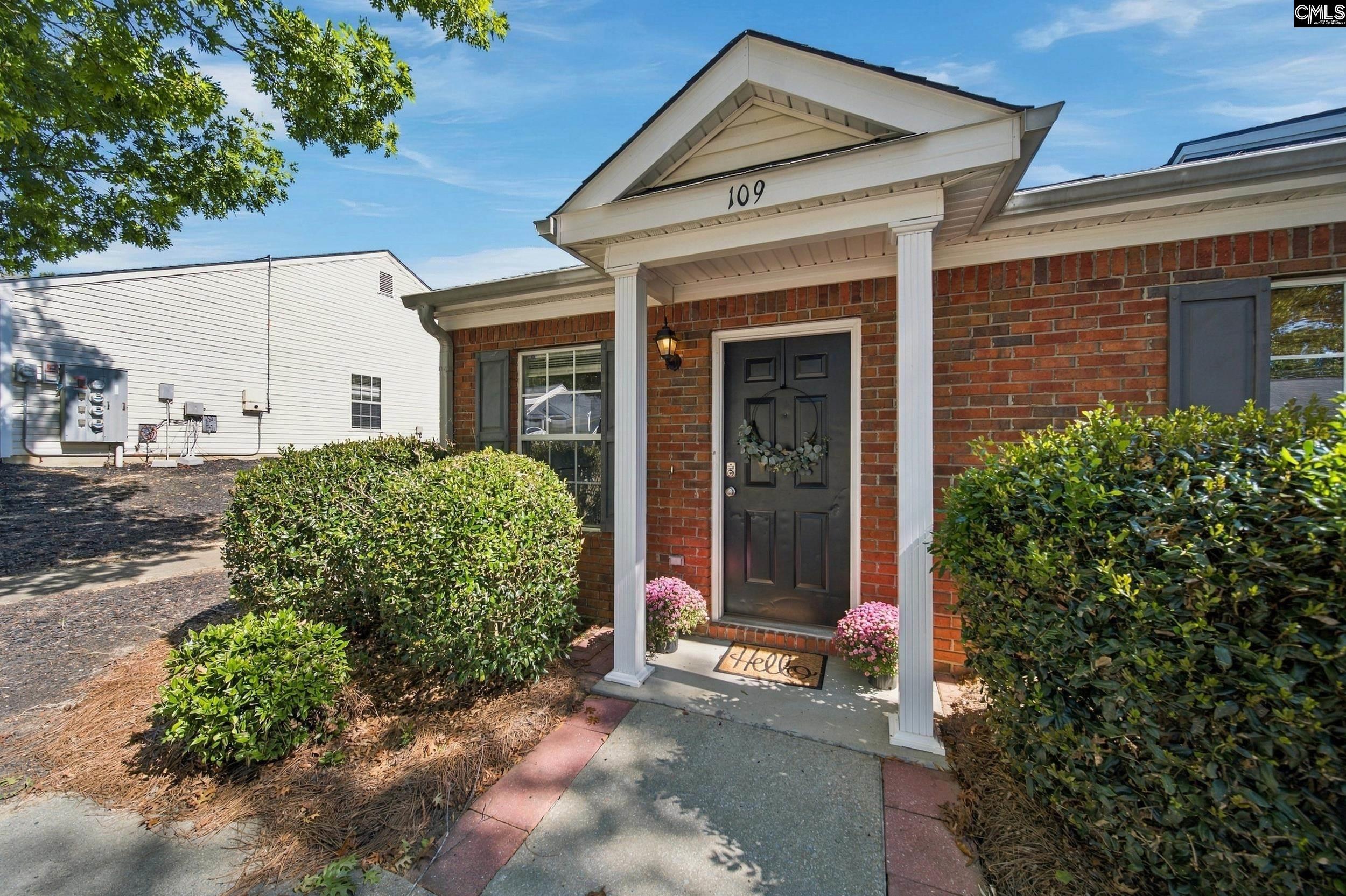 109 Andover Court, Lexington — photo 2