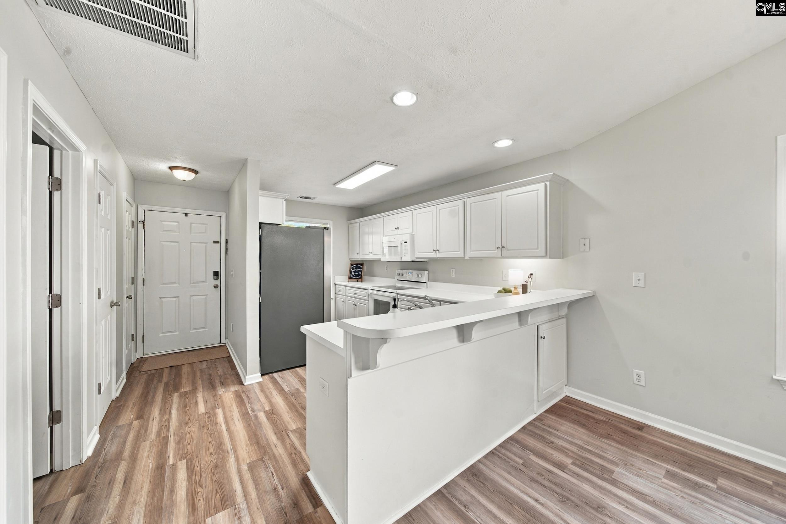 109 Andover Court, Lexington — photo 3