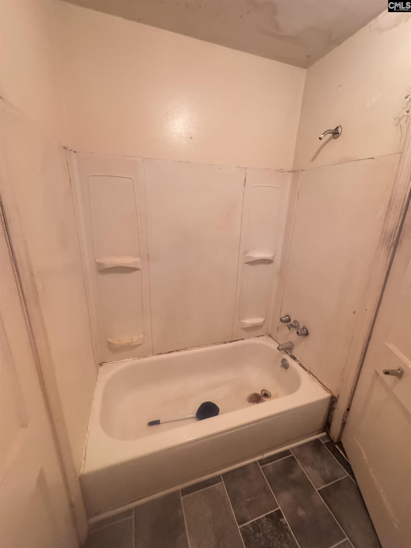 315 Pineneedle Road, Columbia — photo 7