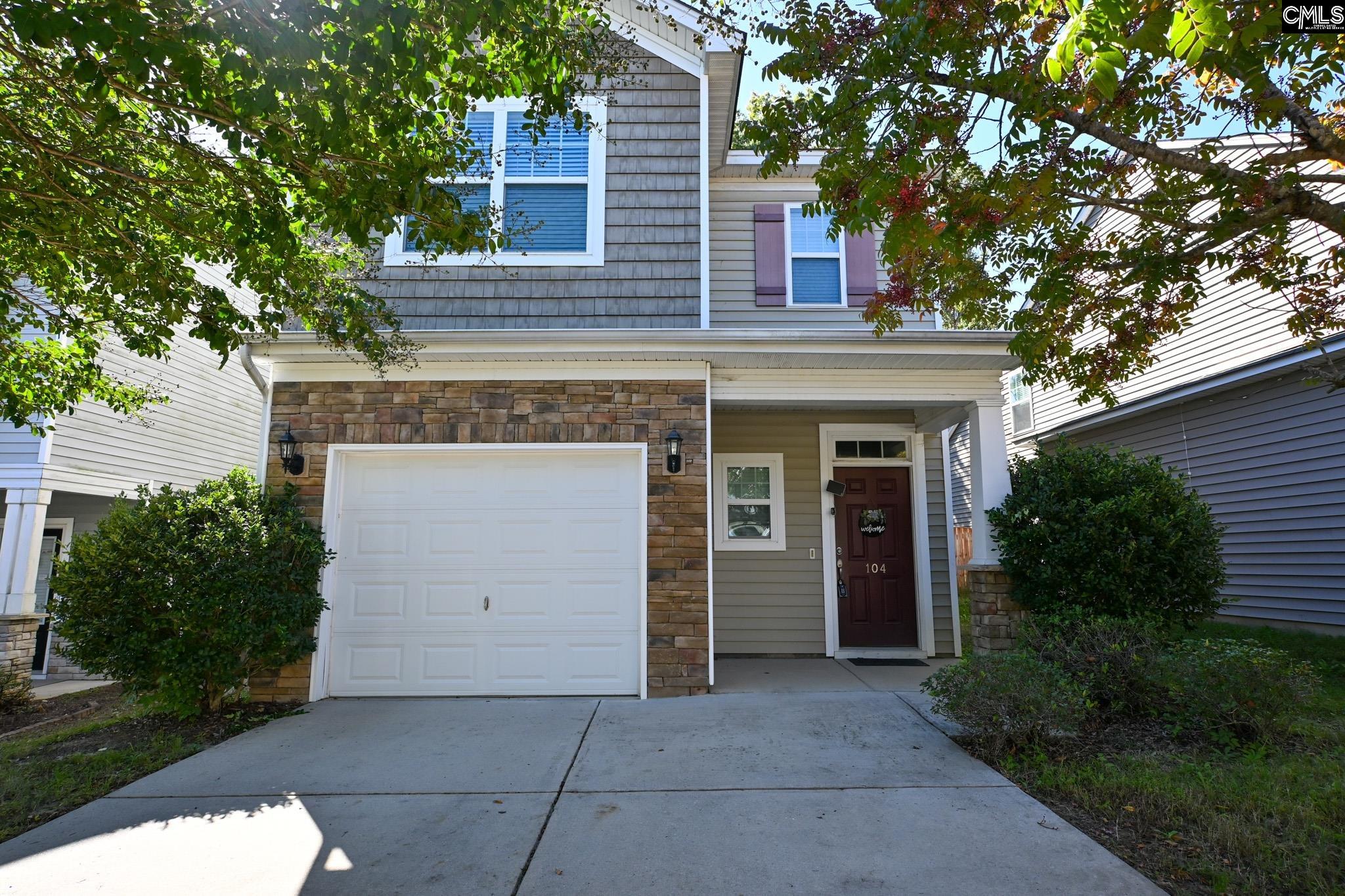 104 Misty Dew Lane, Lexington